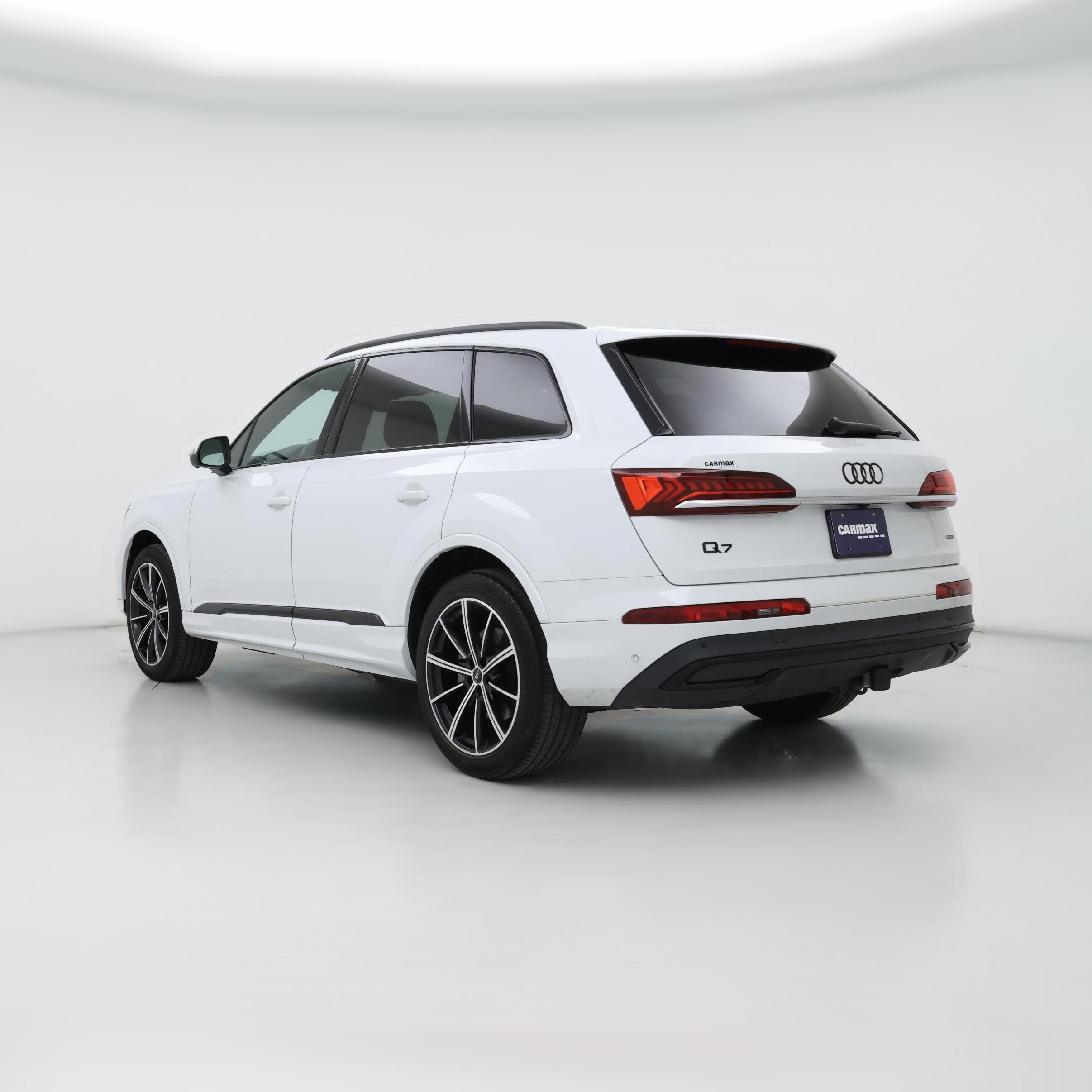 Thumbnail: 2021 Audi Q7 - 1