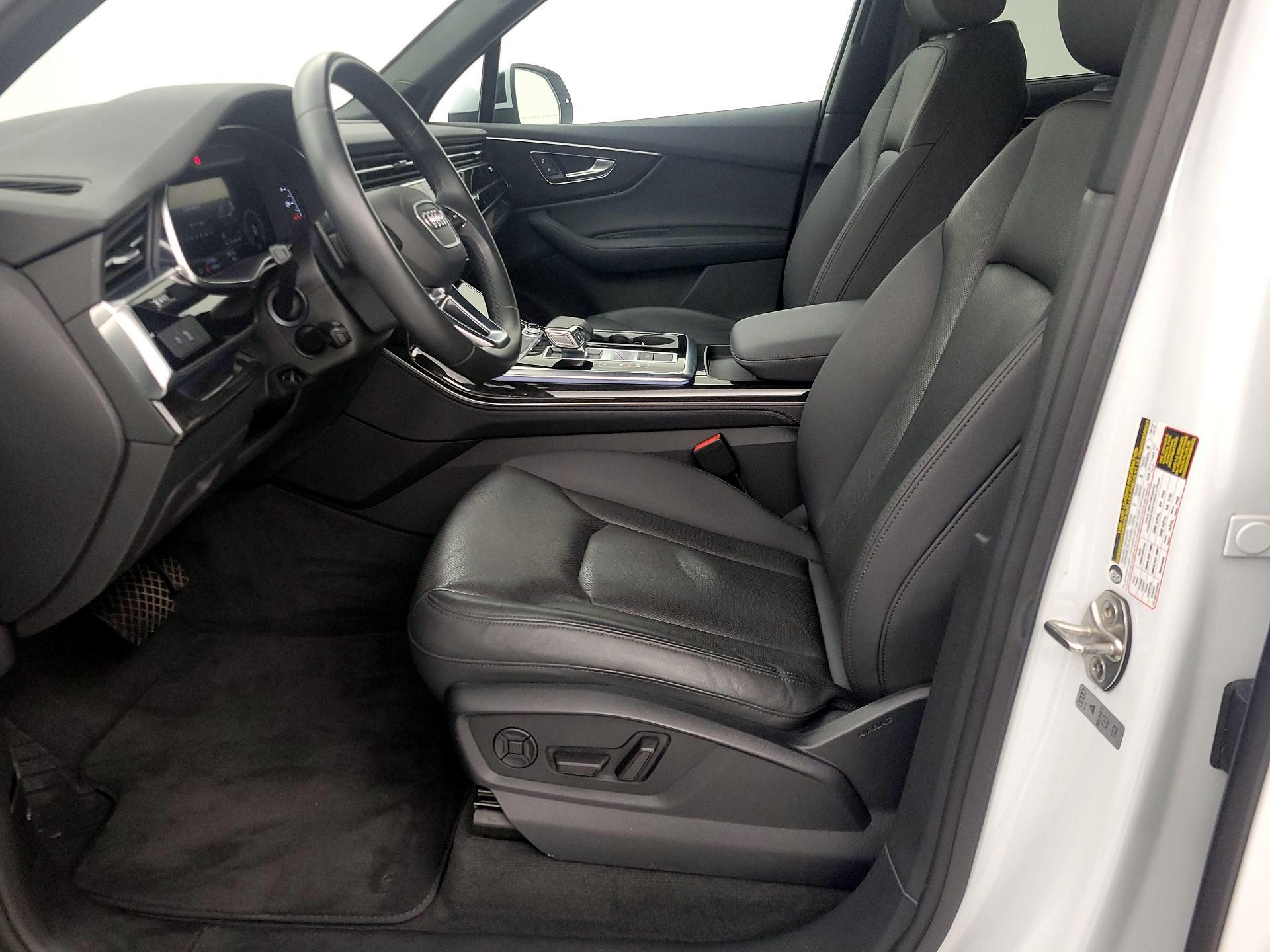 Thumbnail: 2021 Audi Q7 - 11