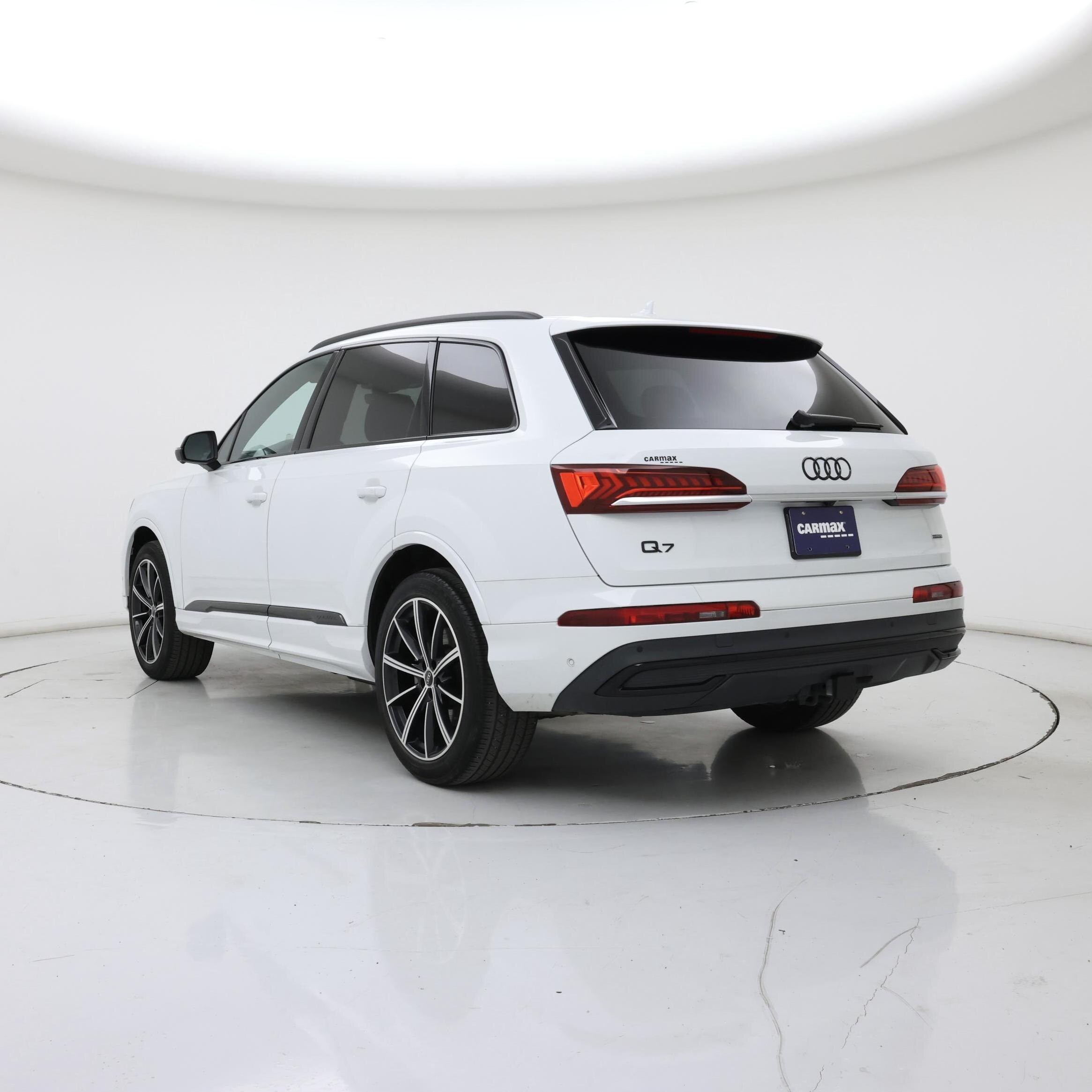 Thumbnail: 2021 Audi Q7 - 7
