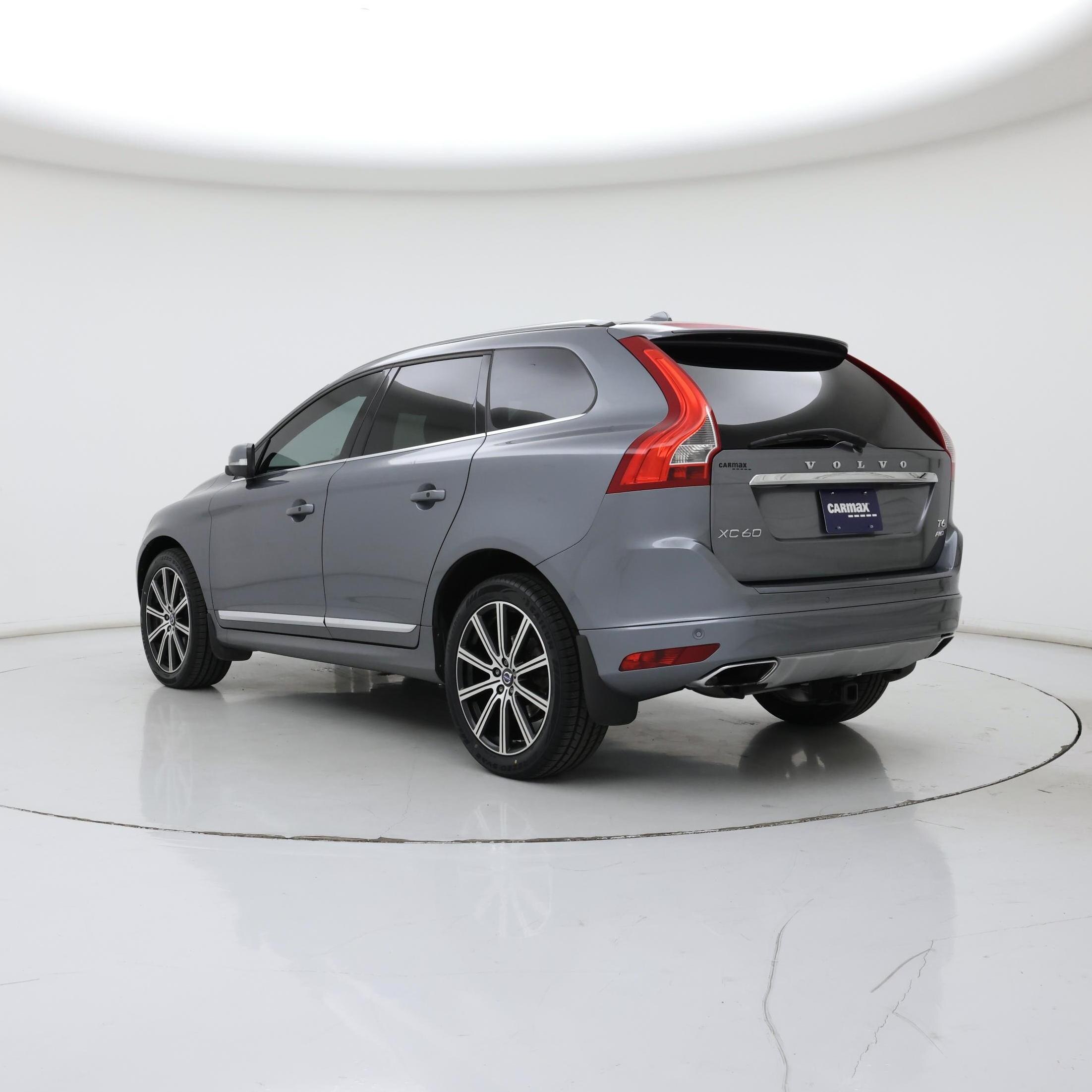 Thumbnail: 2016 Volvo XC60 - 2