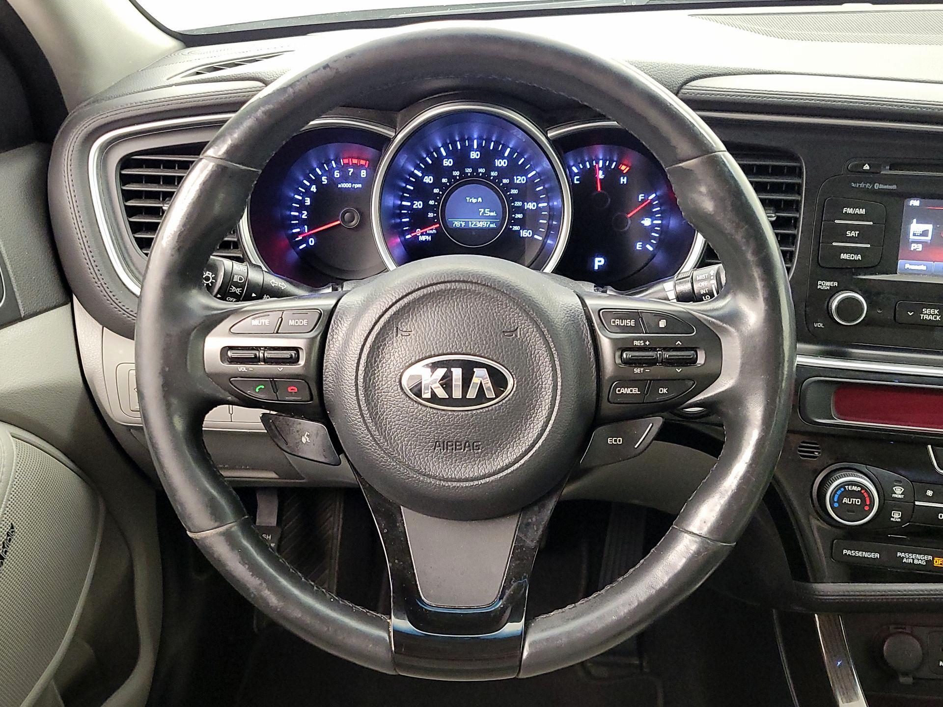 Thumbnail: 2014 Kia Optima - 10