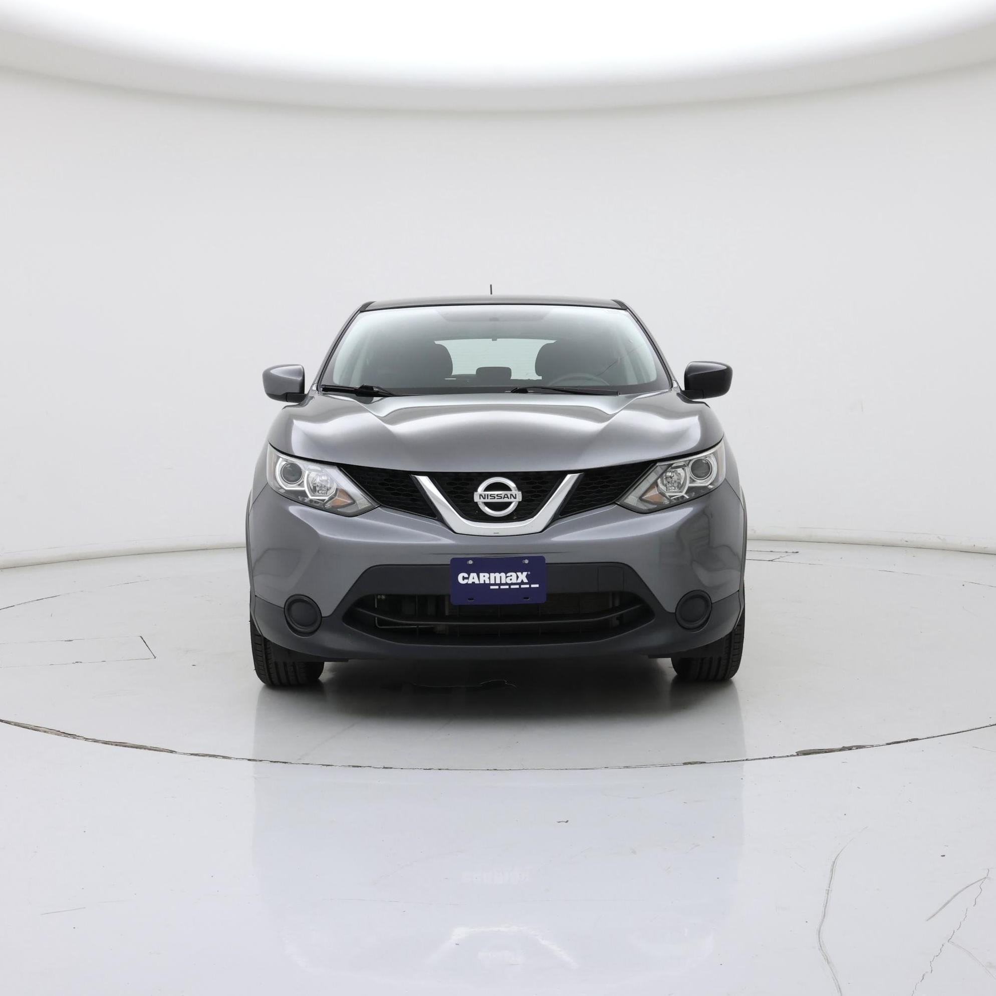 Thumbnail: 2017 Nissan Rogue Sport - 5