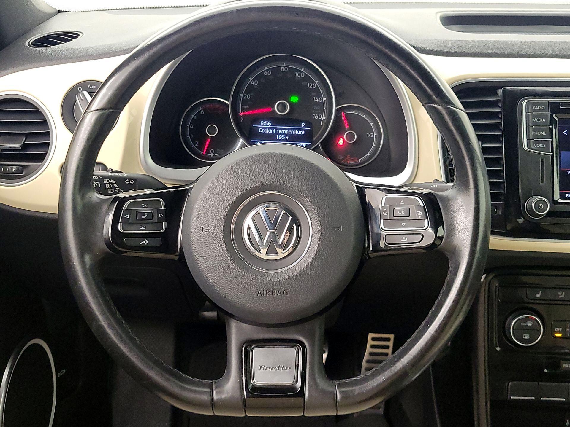 Thumbnail: 2019 Volkswagen Beetle - 10