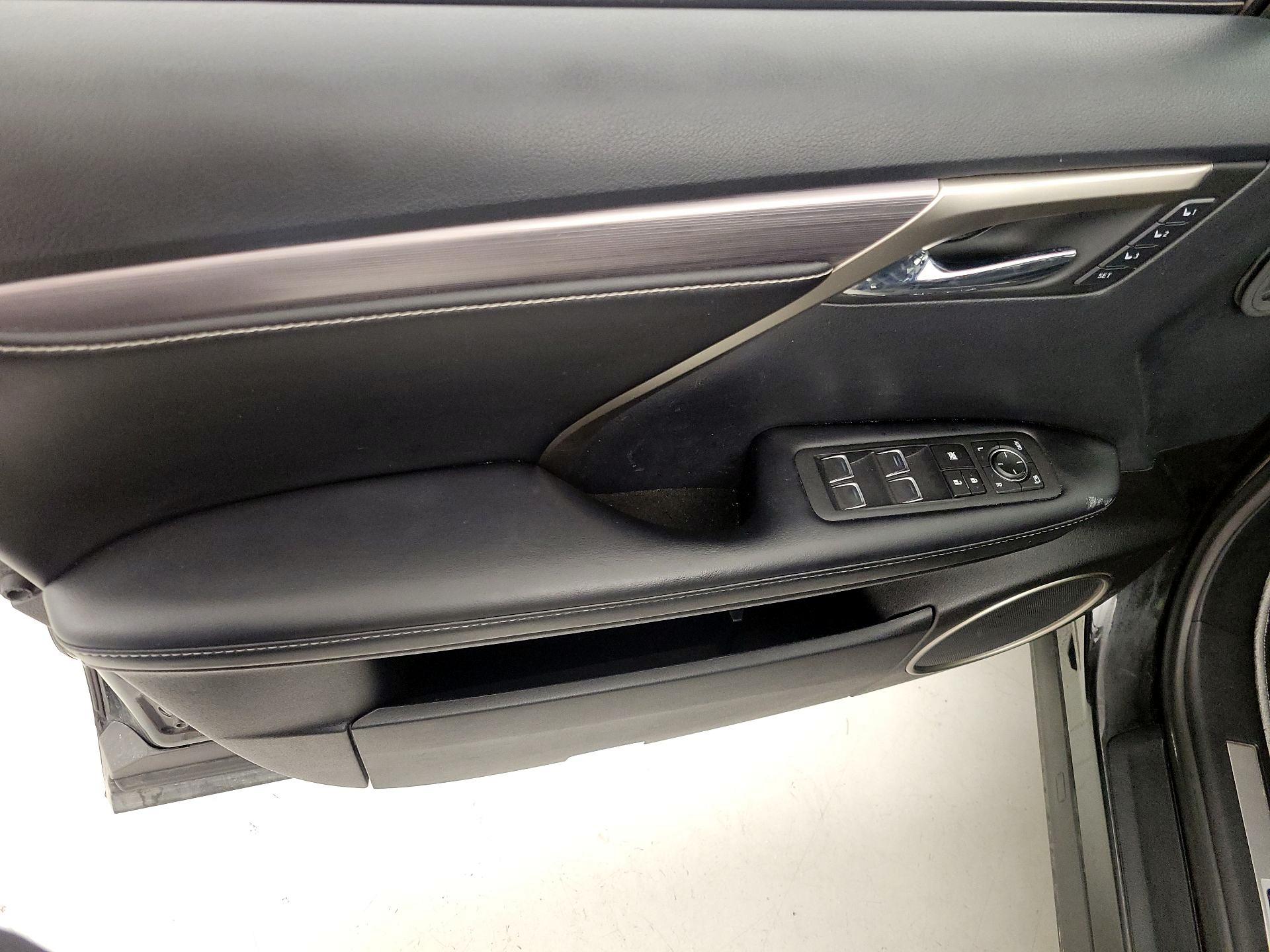 Thumbnail: 2020 Lexus RX - 12