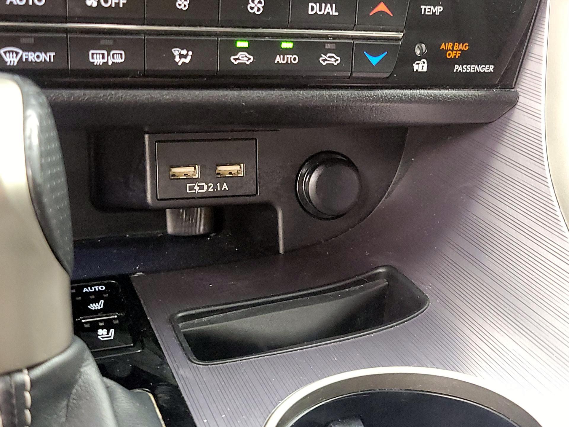 Thumbnail: 2020 Lexus RX - 19