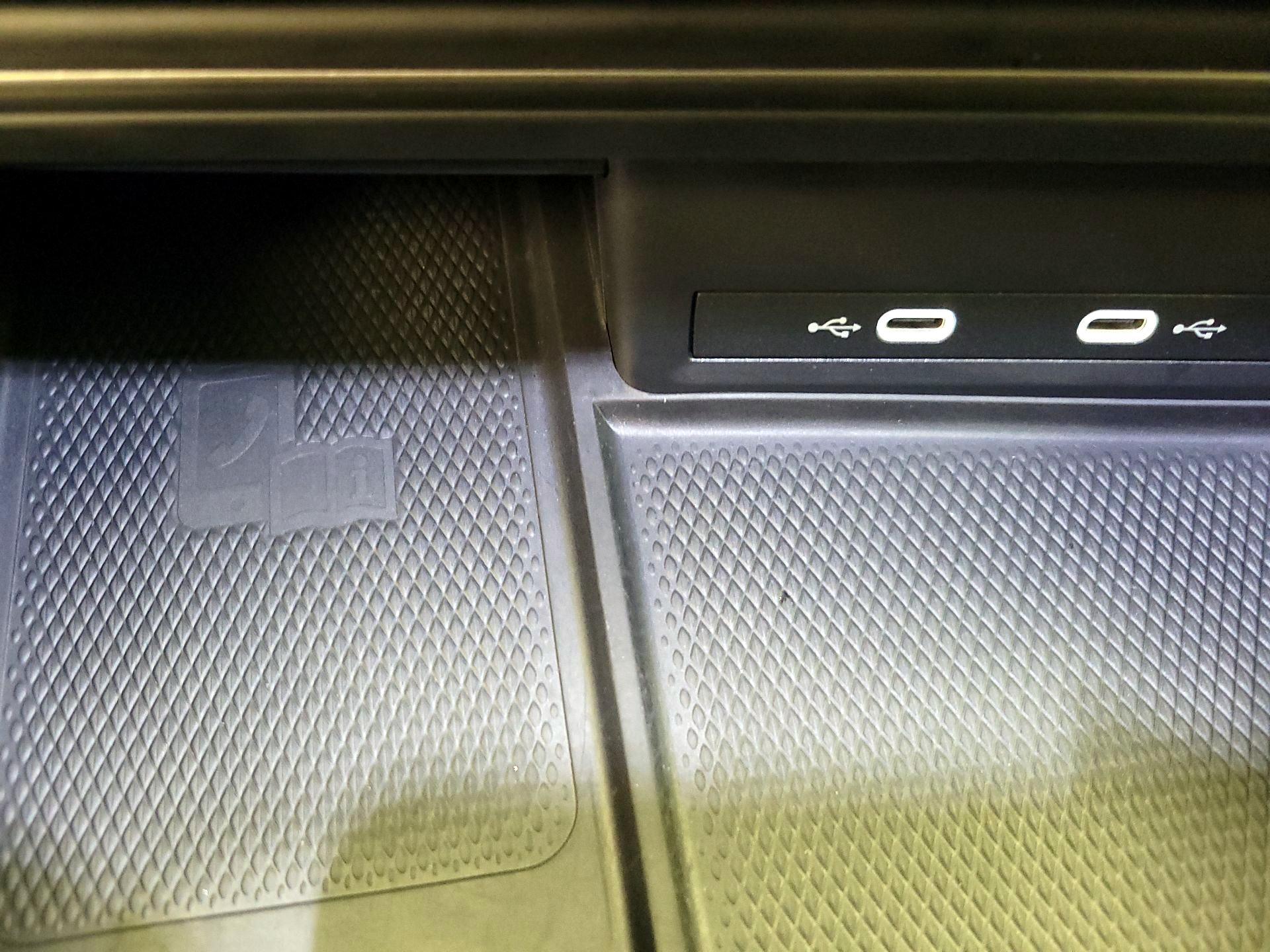 Thumbnail: 2024 Volkswagen Atlas - 18