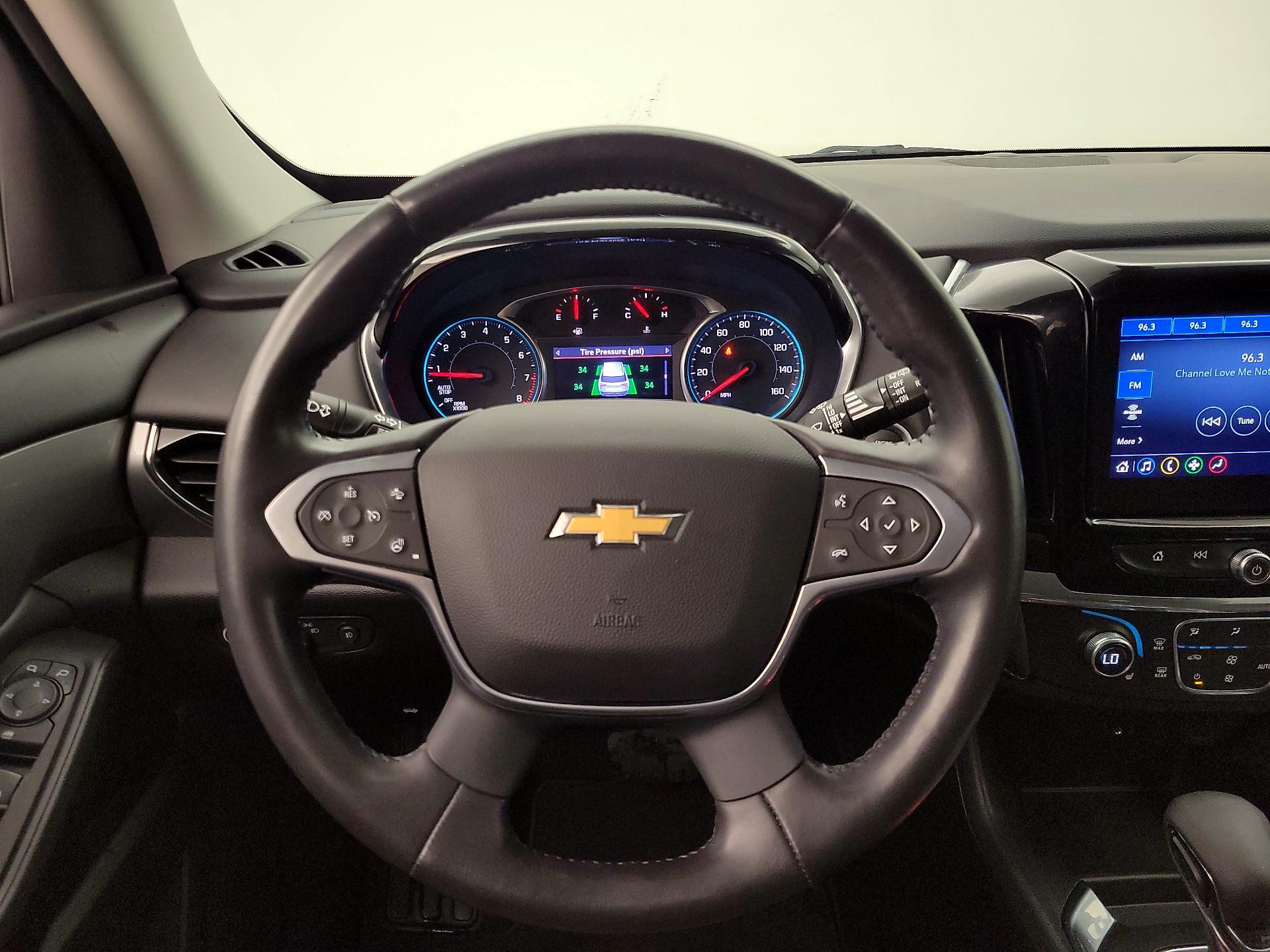 Thumbnail: 2021 Chevrolet Traverse - 10