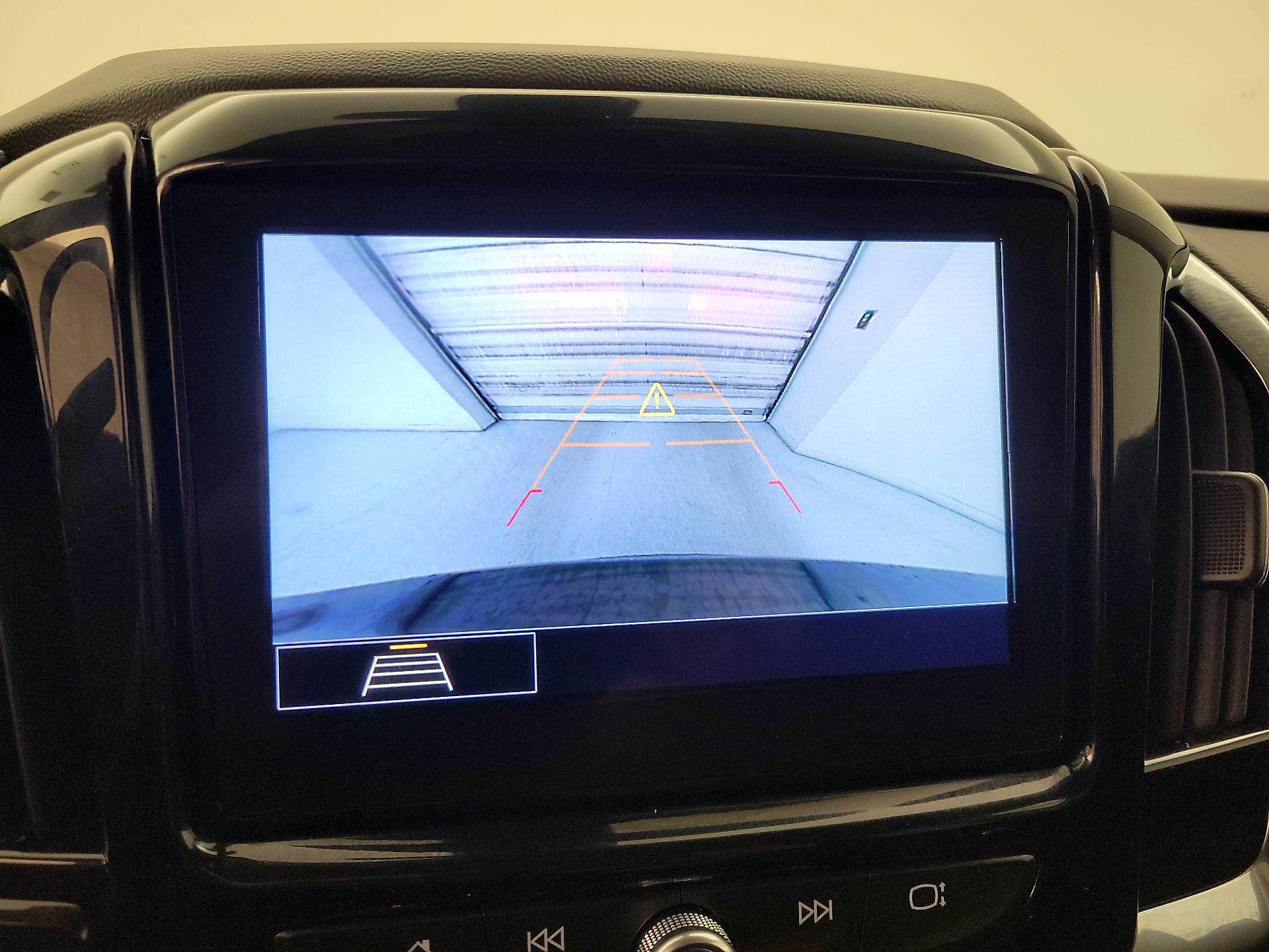 Thumbnail: 2021 Chevrolet Traverse - 14