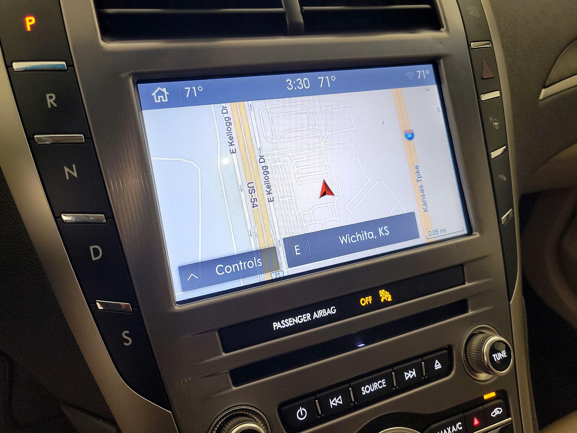 Thumbnail: 2019 Lincoln MKZ - 14
