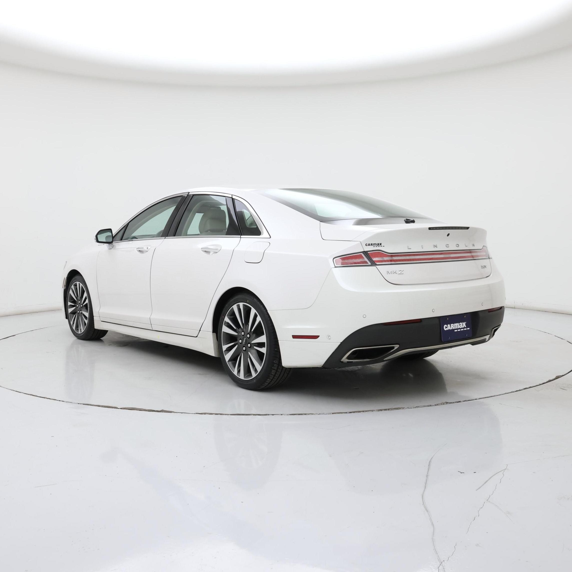 Thumbnail: 2019 Lincoln MKZ - 2