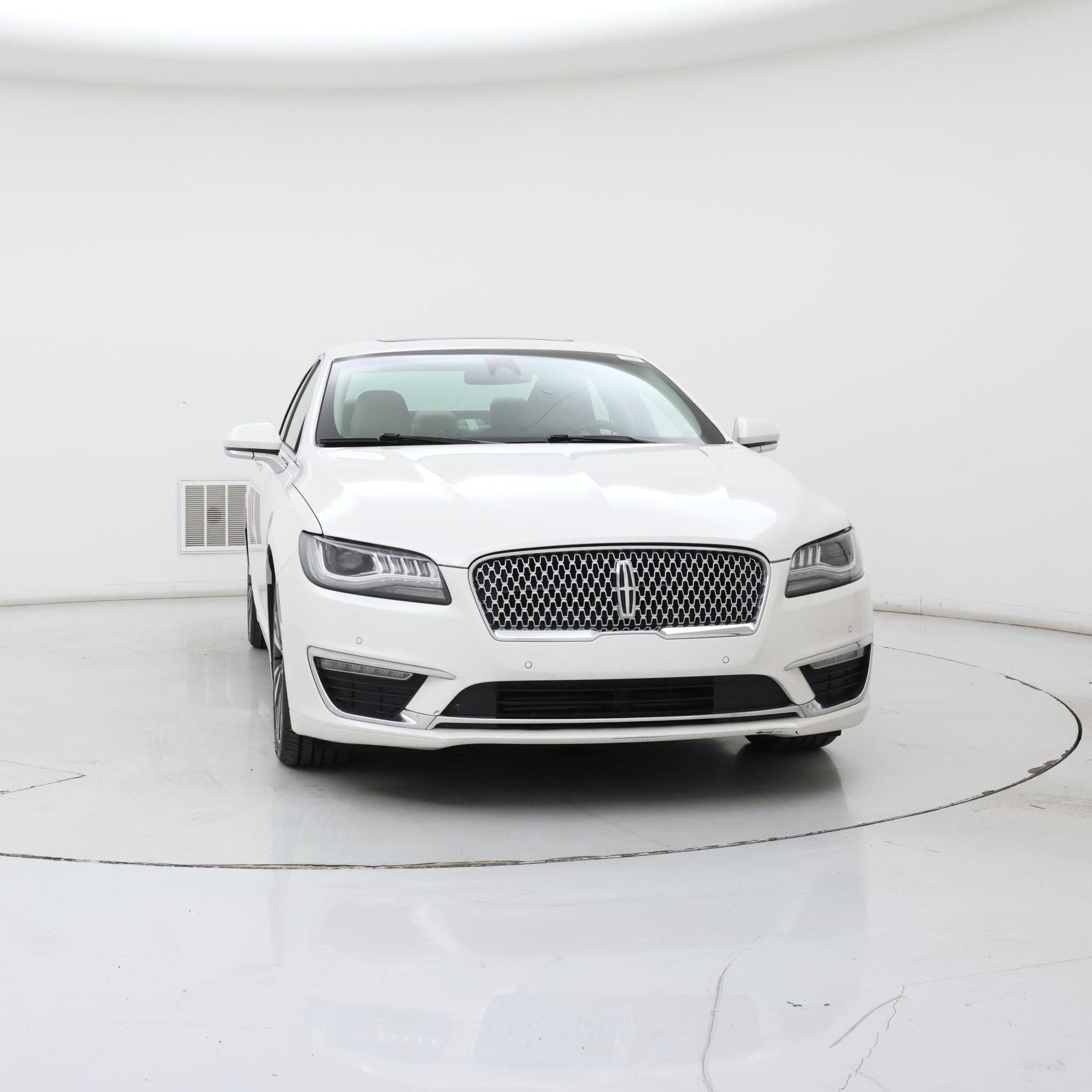 Thumbnail: 2019 Lincoln MKZ - 5
