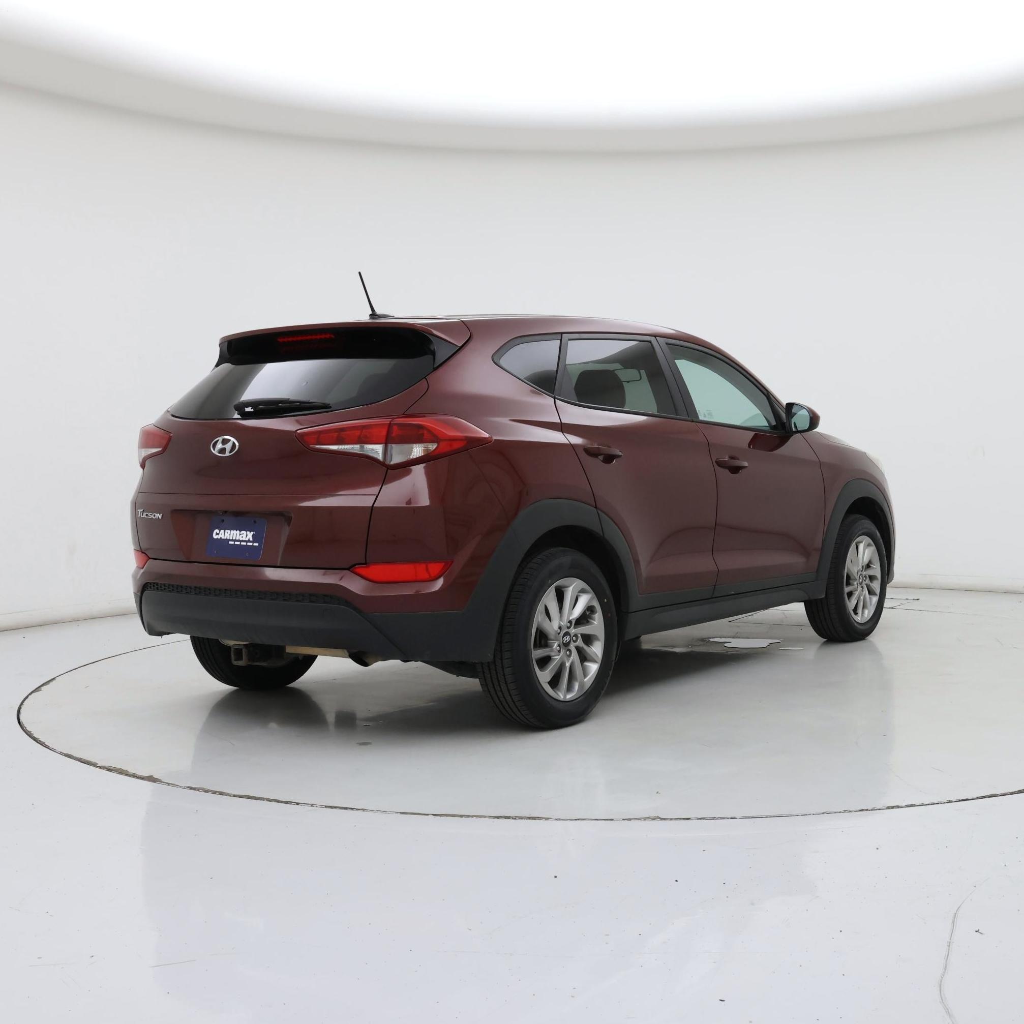 Thumbnail: 2017 Hyundai Tucson - 8