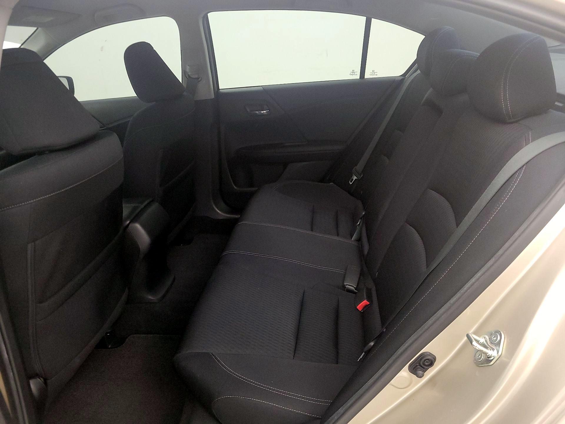 Thumbnail: 2015 Honda Accord - 19