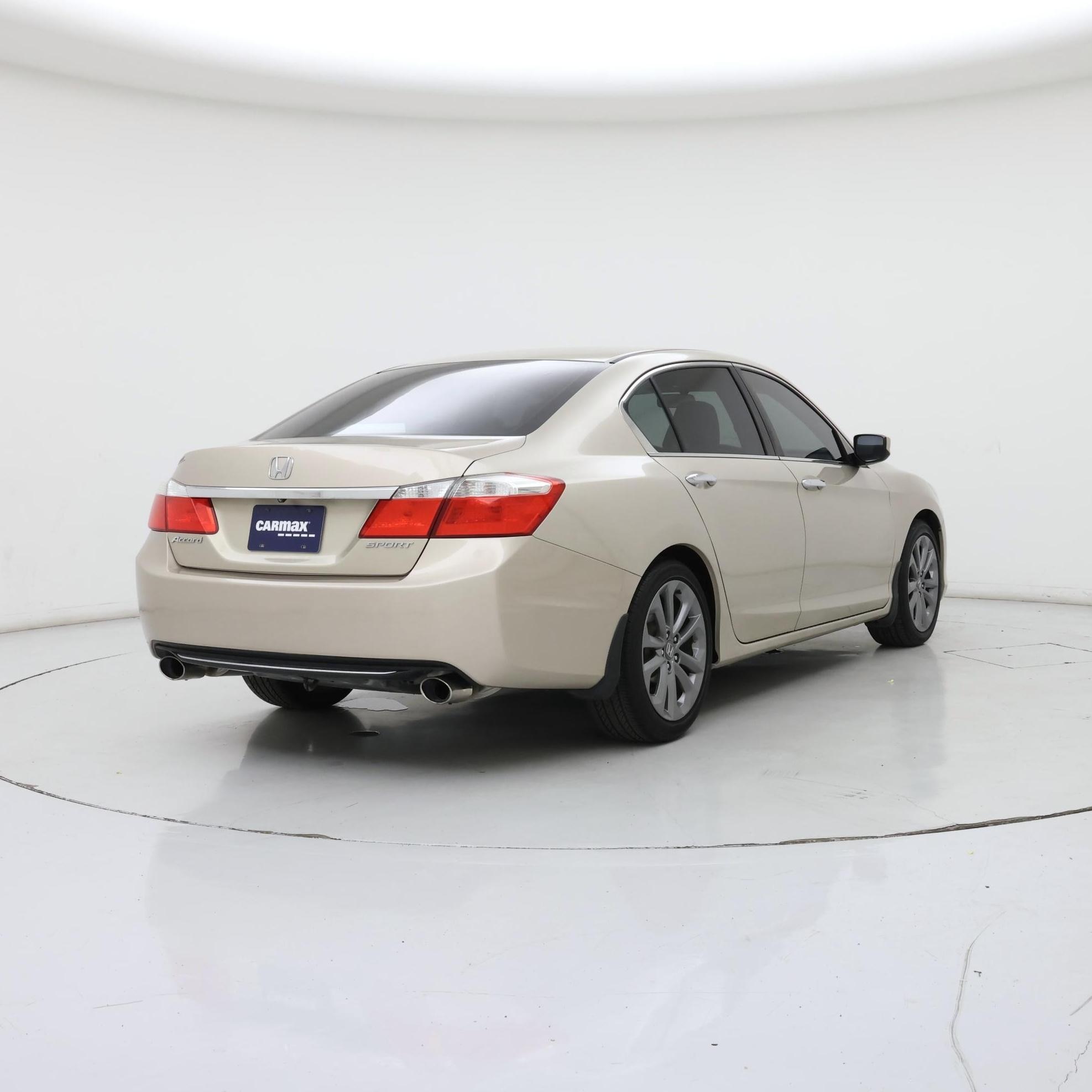 Thumbnail: 2015 Honda Accord - 8