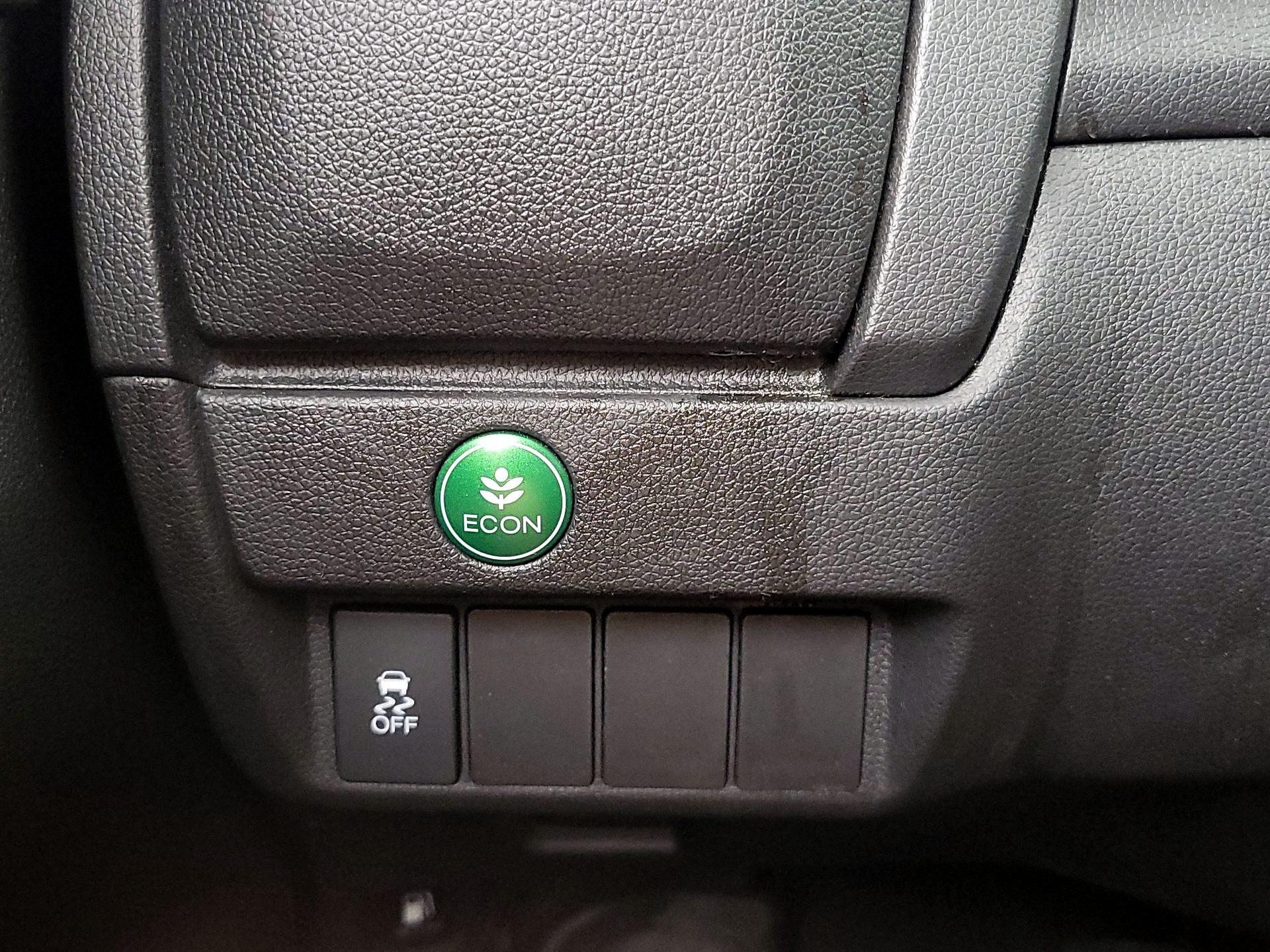 Thumbnail: 2016 Honda Fit - 13