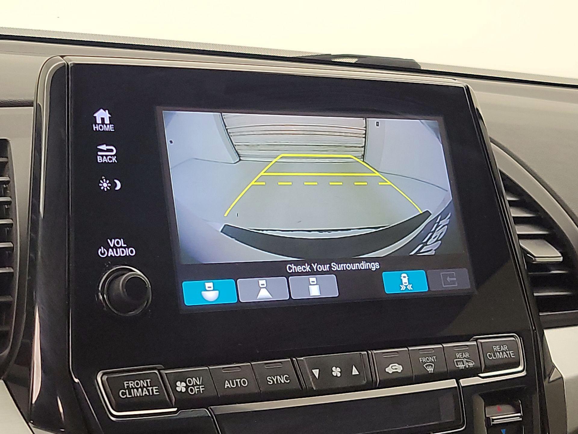 Thumbnail: 2019 Honda Odyssey - 15