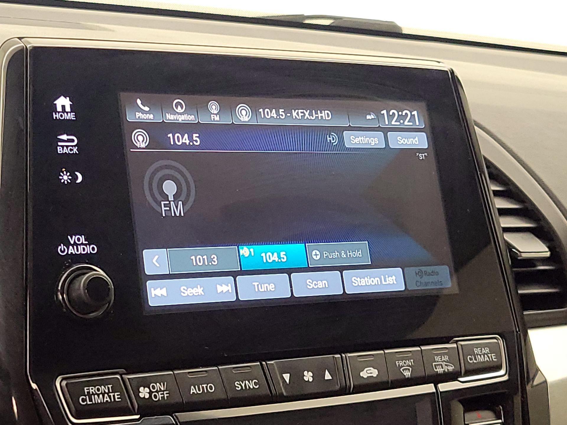 Thumbnail: 2019 Honda Odyssey - 16