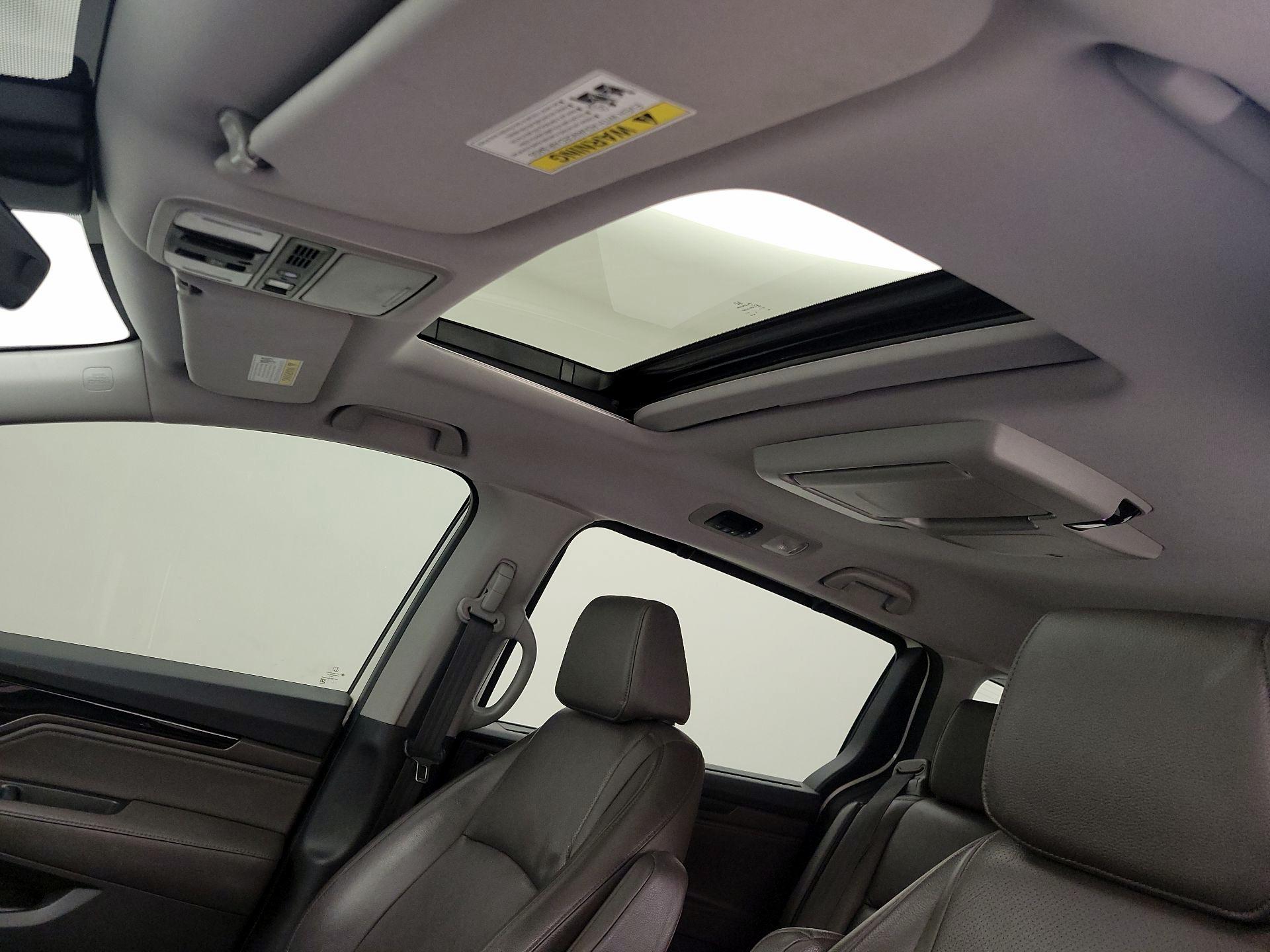 Thumbnail: 2019 Honda Odyssey - 20