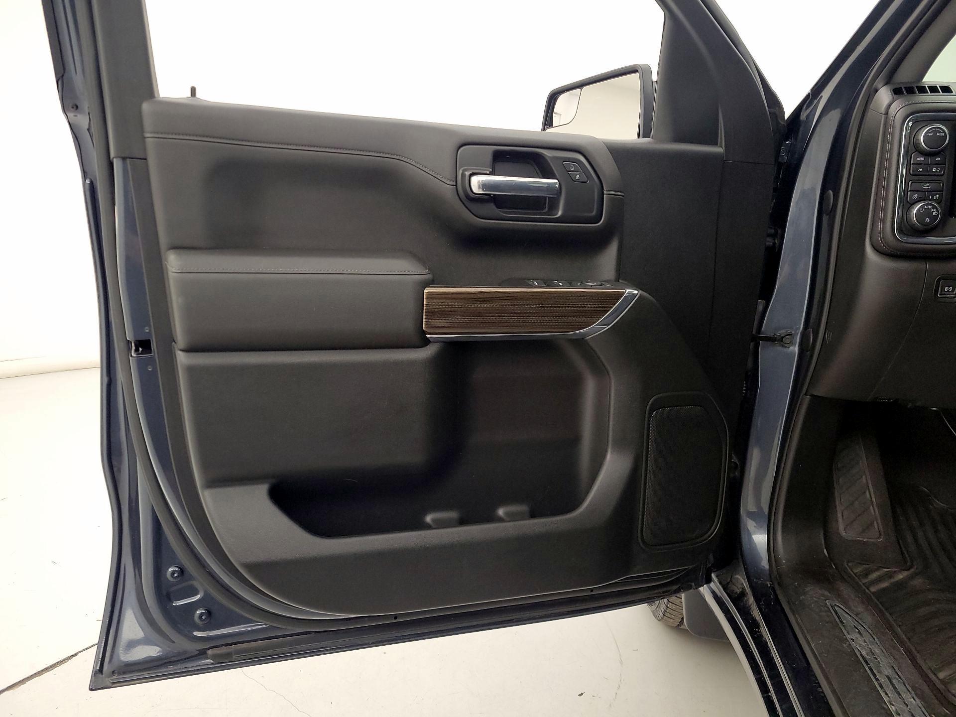 Thumbnail: 2021 Chevrolet Silverado 1500 - 12