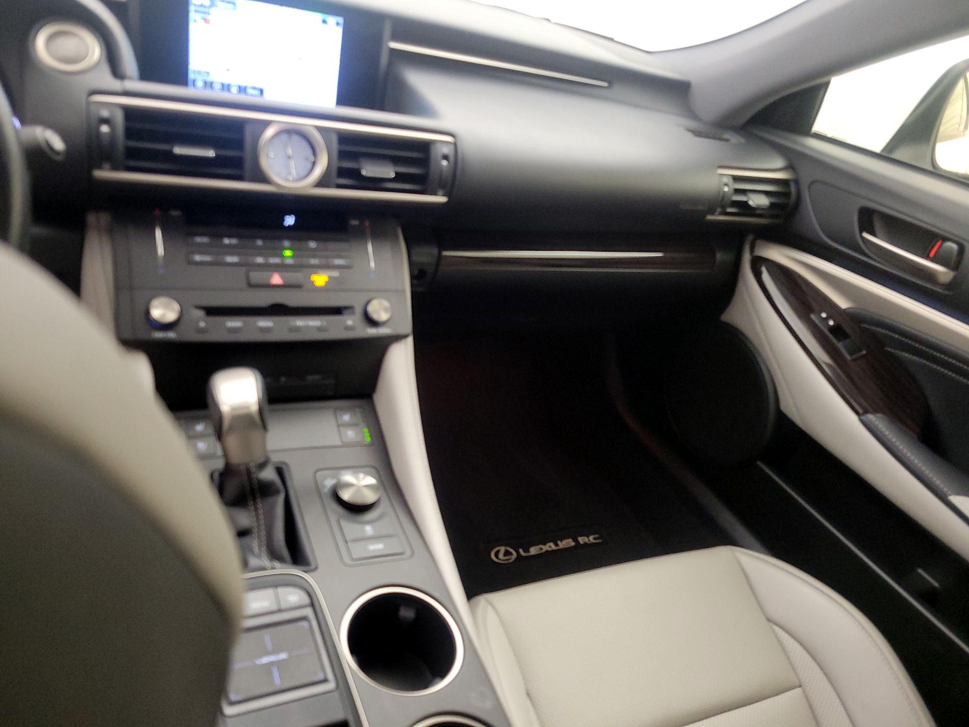 Thumbnail: 2015 Lexus RC - 9