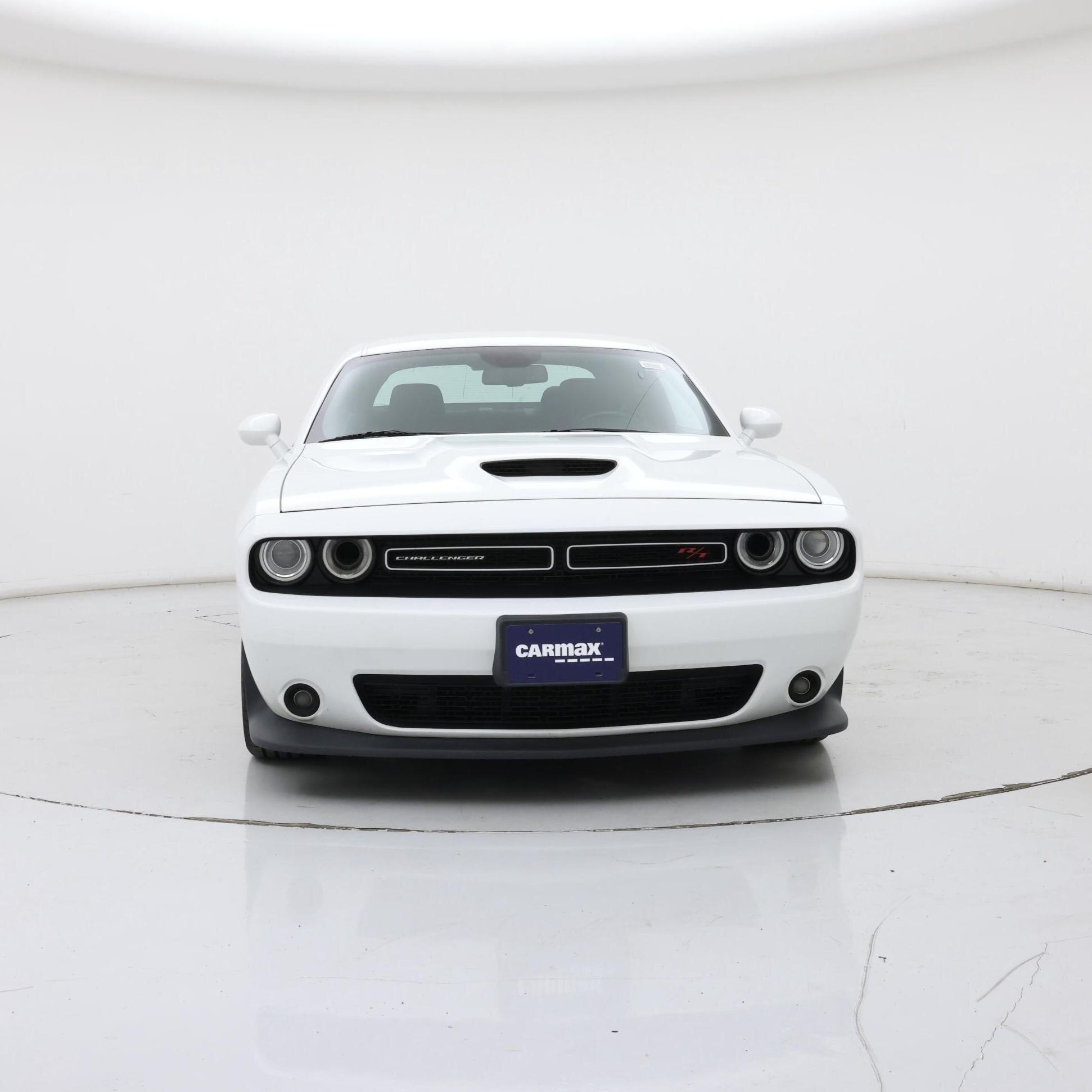 Thumbnail: 2019 Dodge Challenger - 5