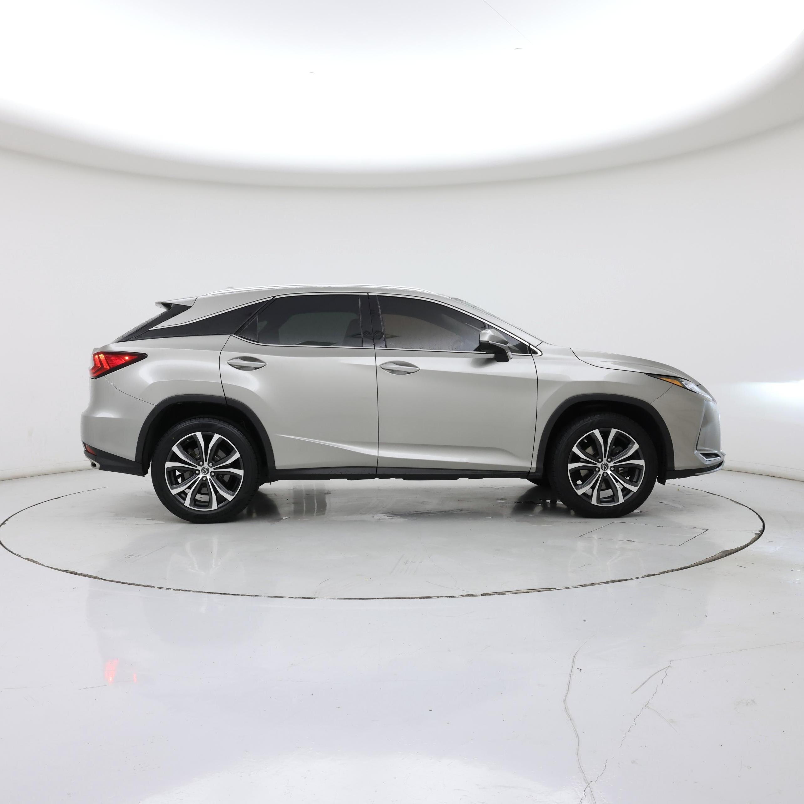 Thumbnail: 2020 Lexus RX - 7