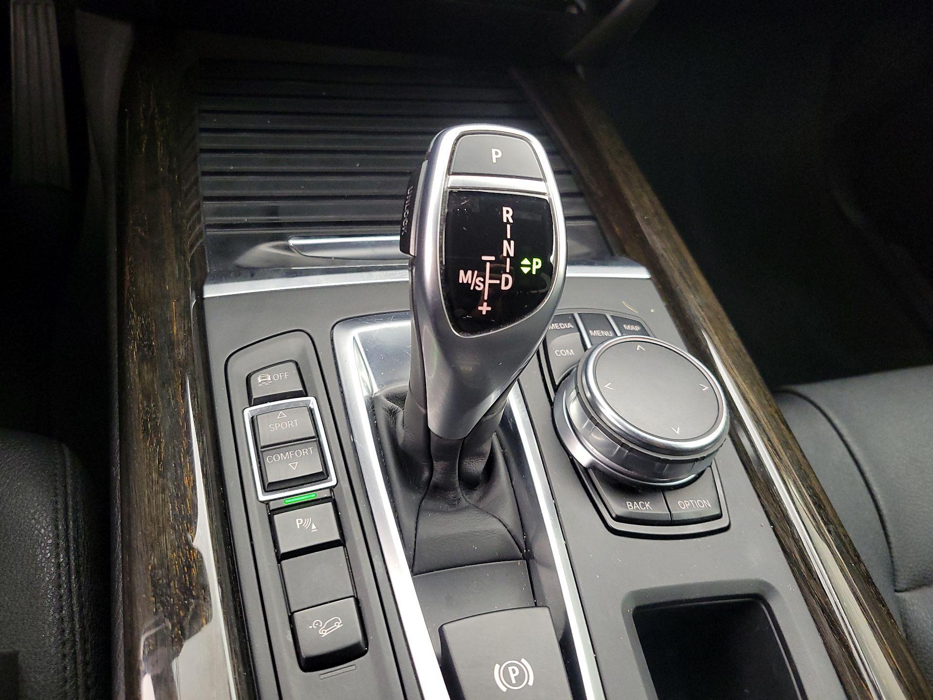 Thumbnail: 2018 BMW X5 - 18