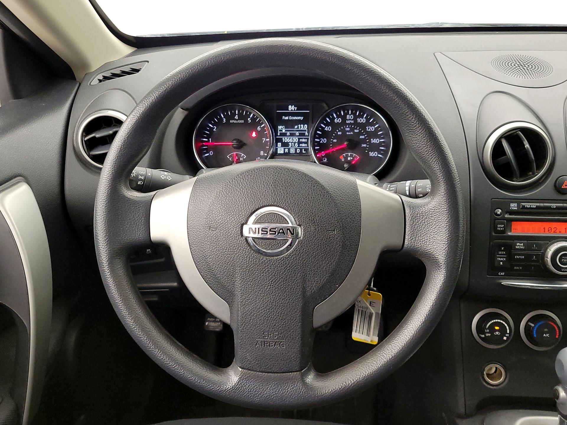 Thumbnail: 2015 Nissan Rogue - 10