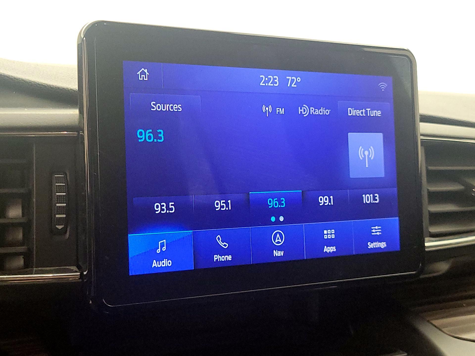 Thumbnail: 2020 Ford Explorer - 16