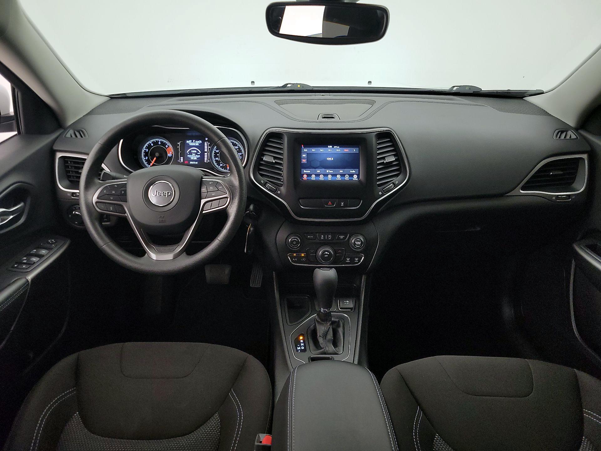 Thumbnail: 2021 Jeep Cherokee - 9