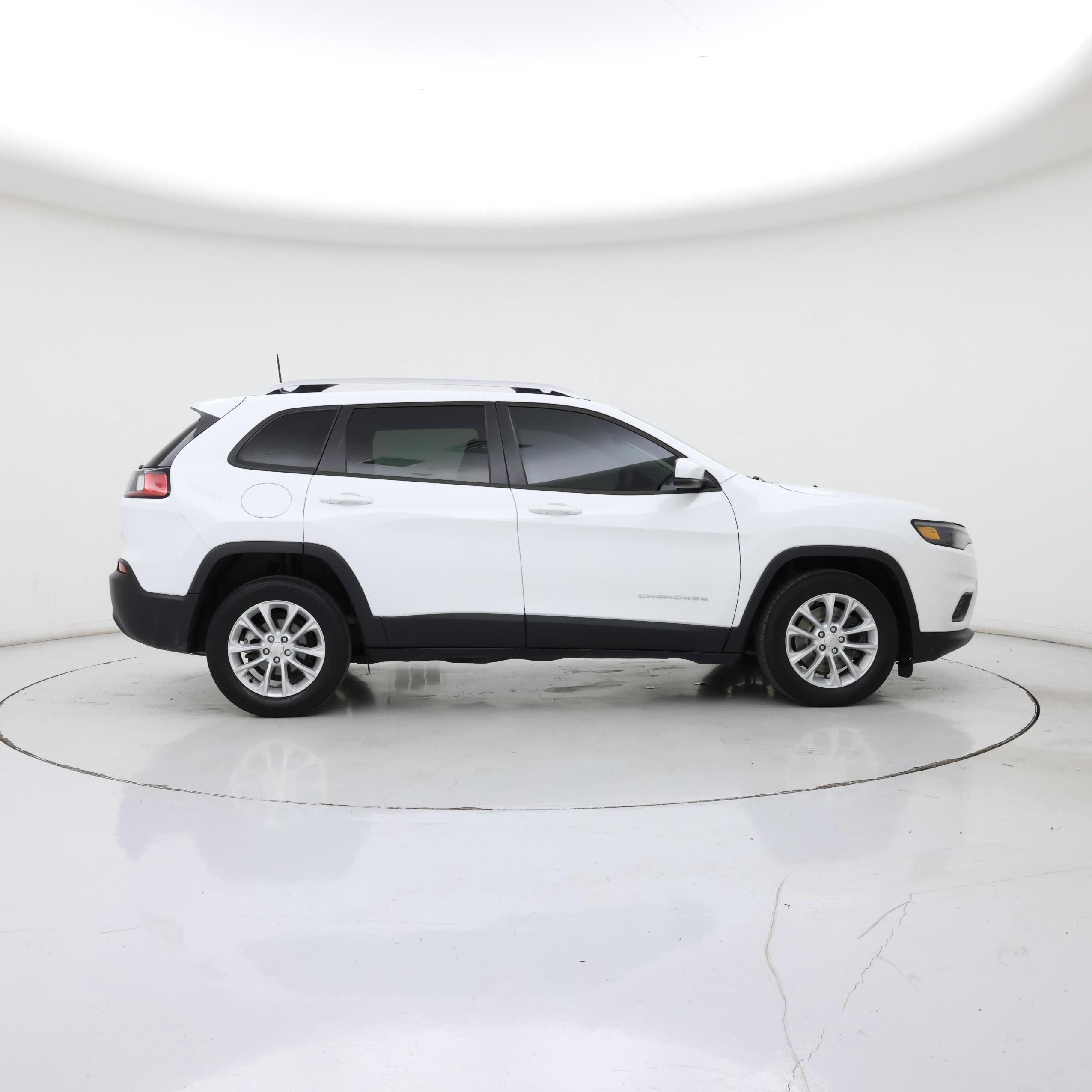 Thumbnail: 2021 Jeep Cherokee - 7