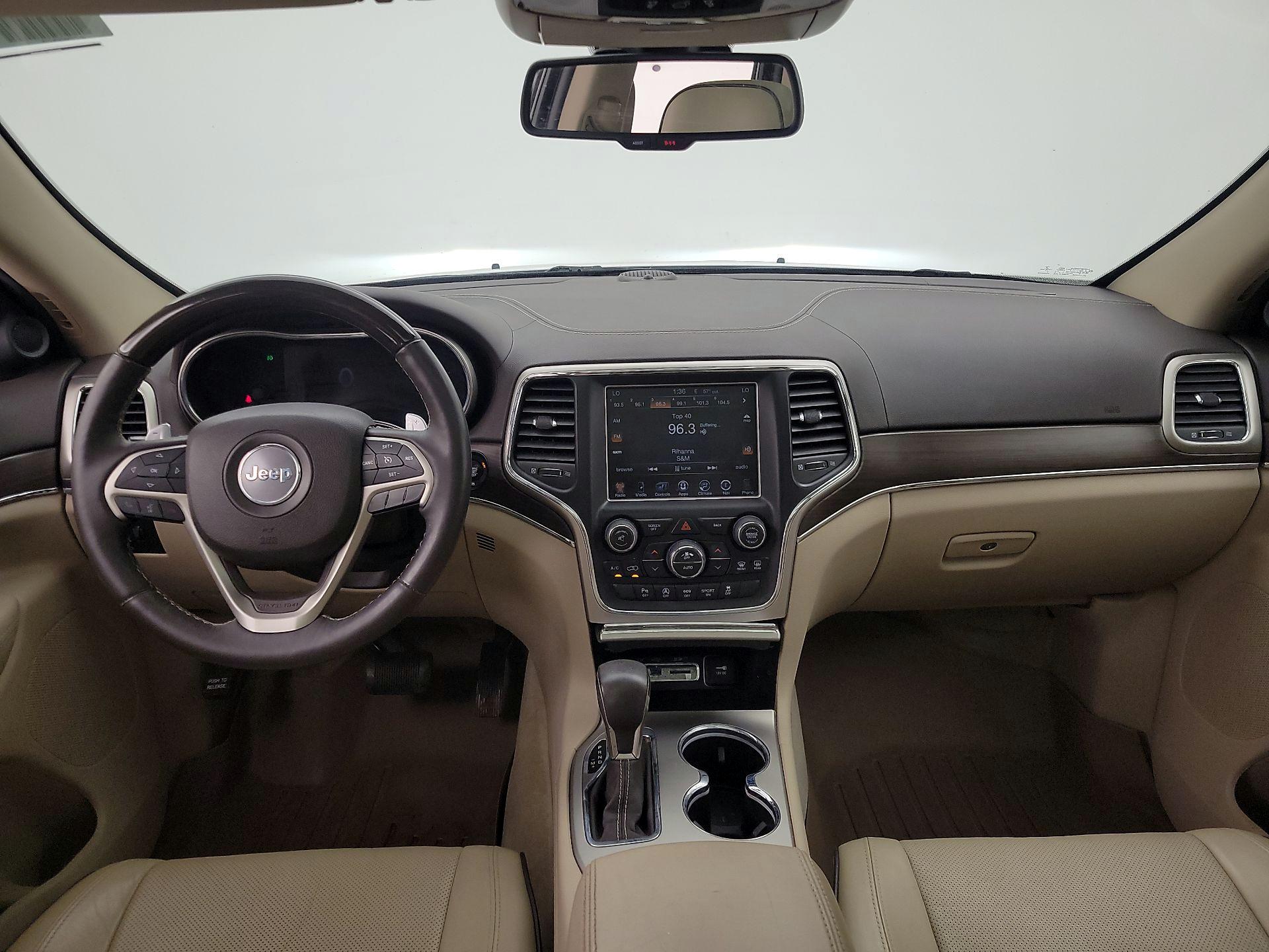 Thumbnail: 2016 Jeep Grand Cherokee - 9