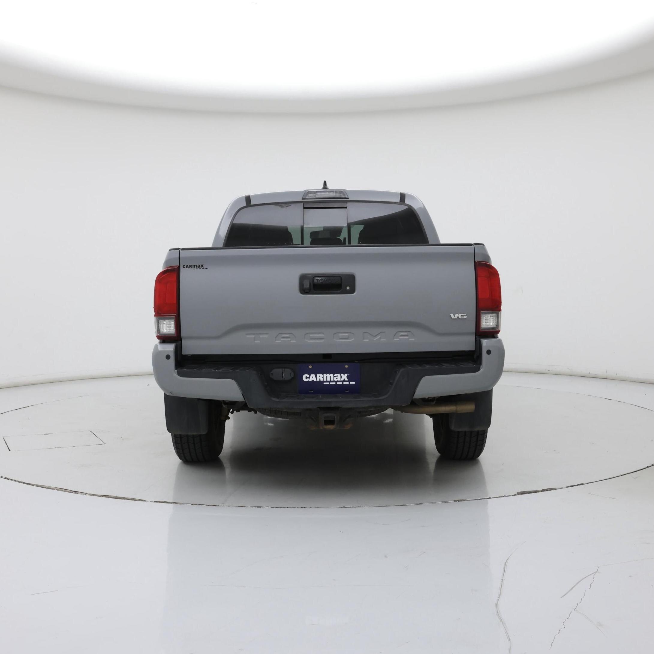 Thumbnail: 2019 Toyota Tacoma - 6