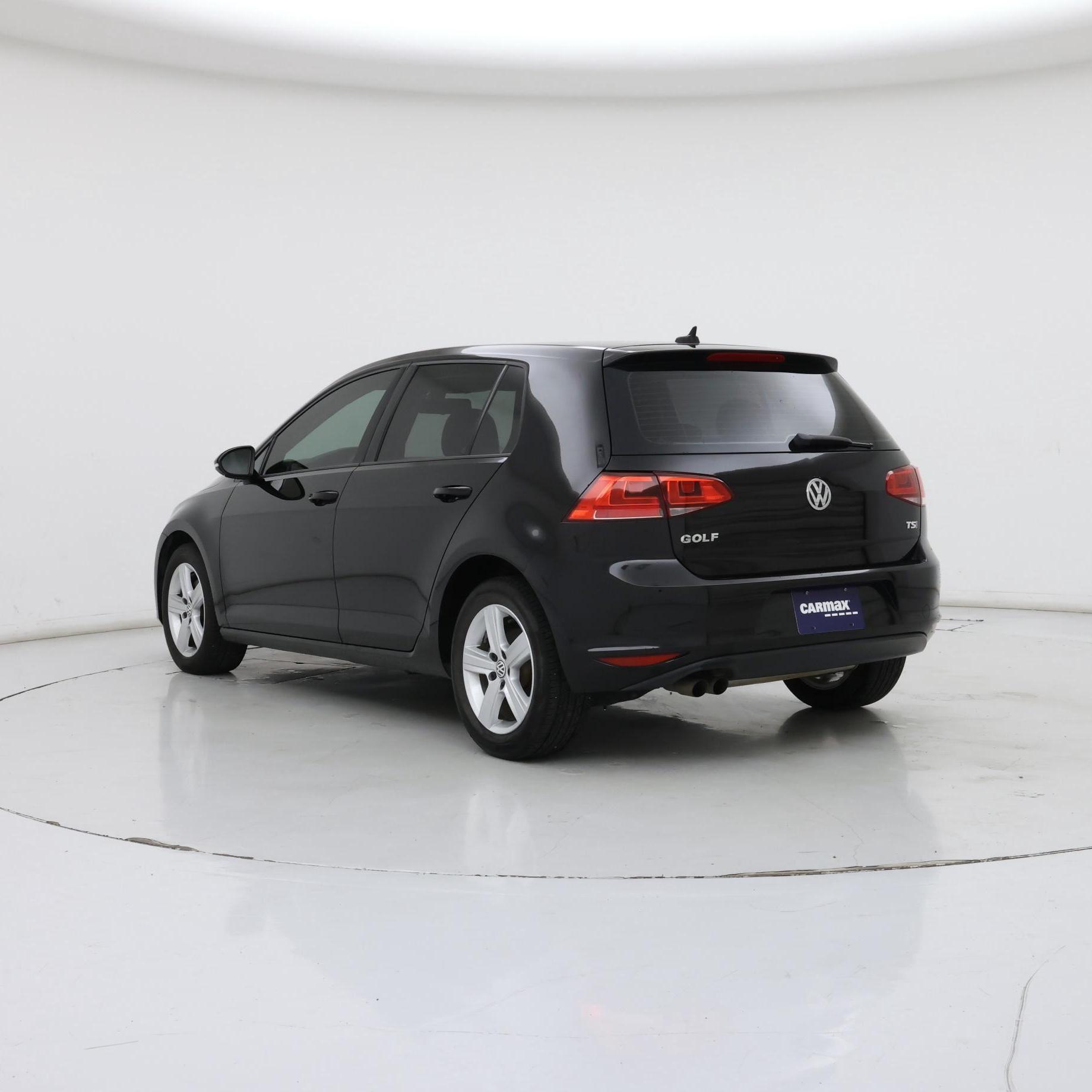 Thumbnail: 2017 Volkswagen Golf - 2