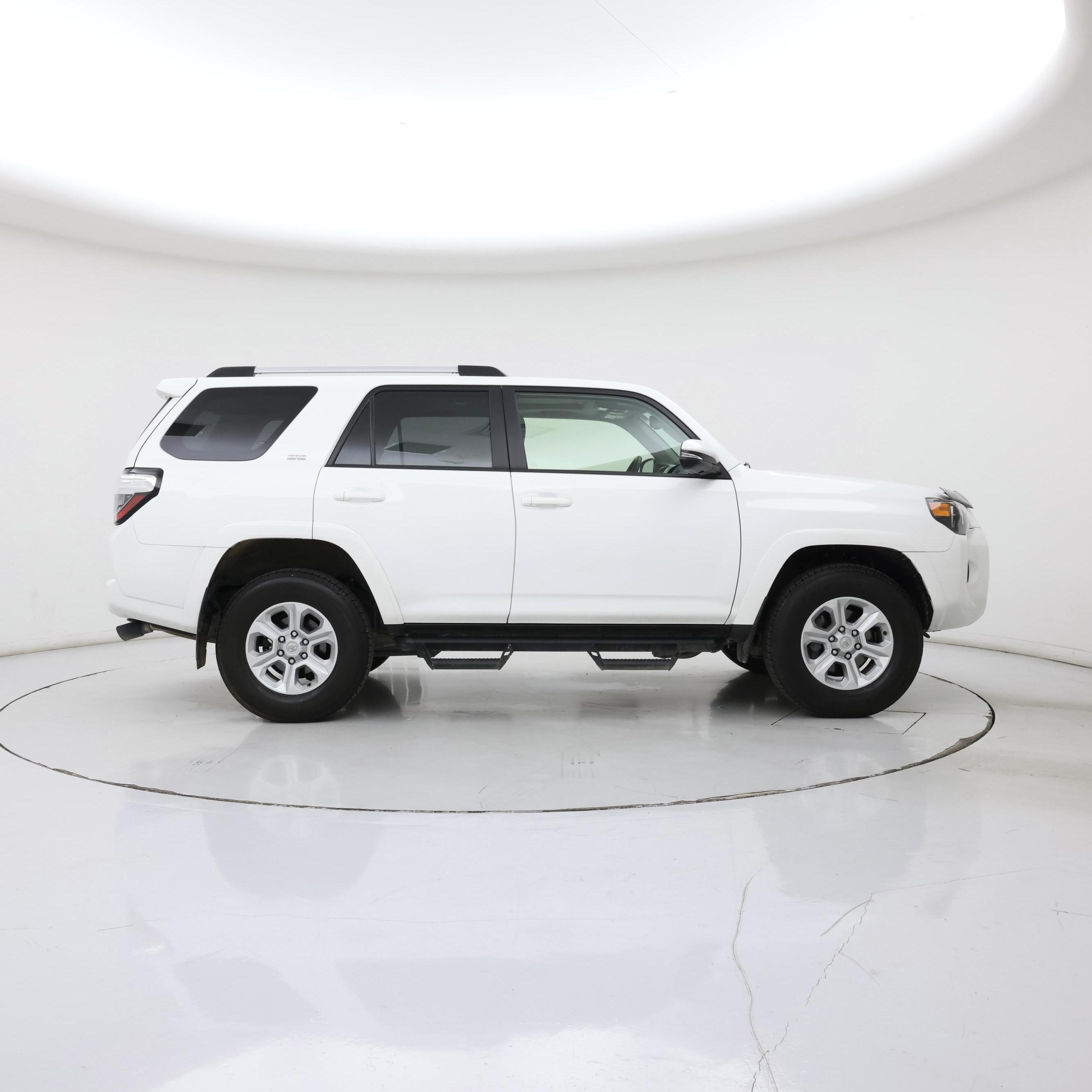 Thumbnail: 2023 Toyota 4Runner - 7