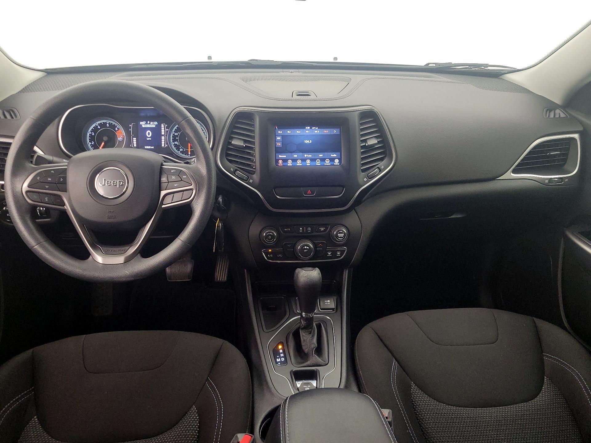 Thumbnail: 2019 Jeep Cherokee - 9