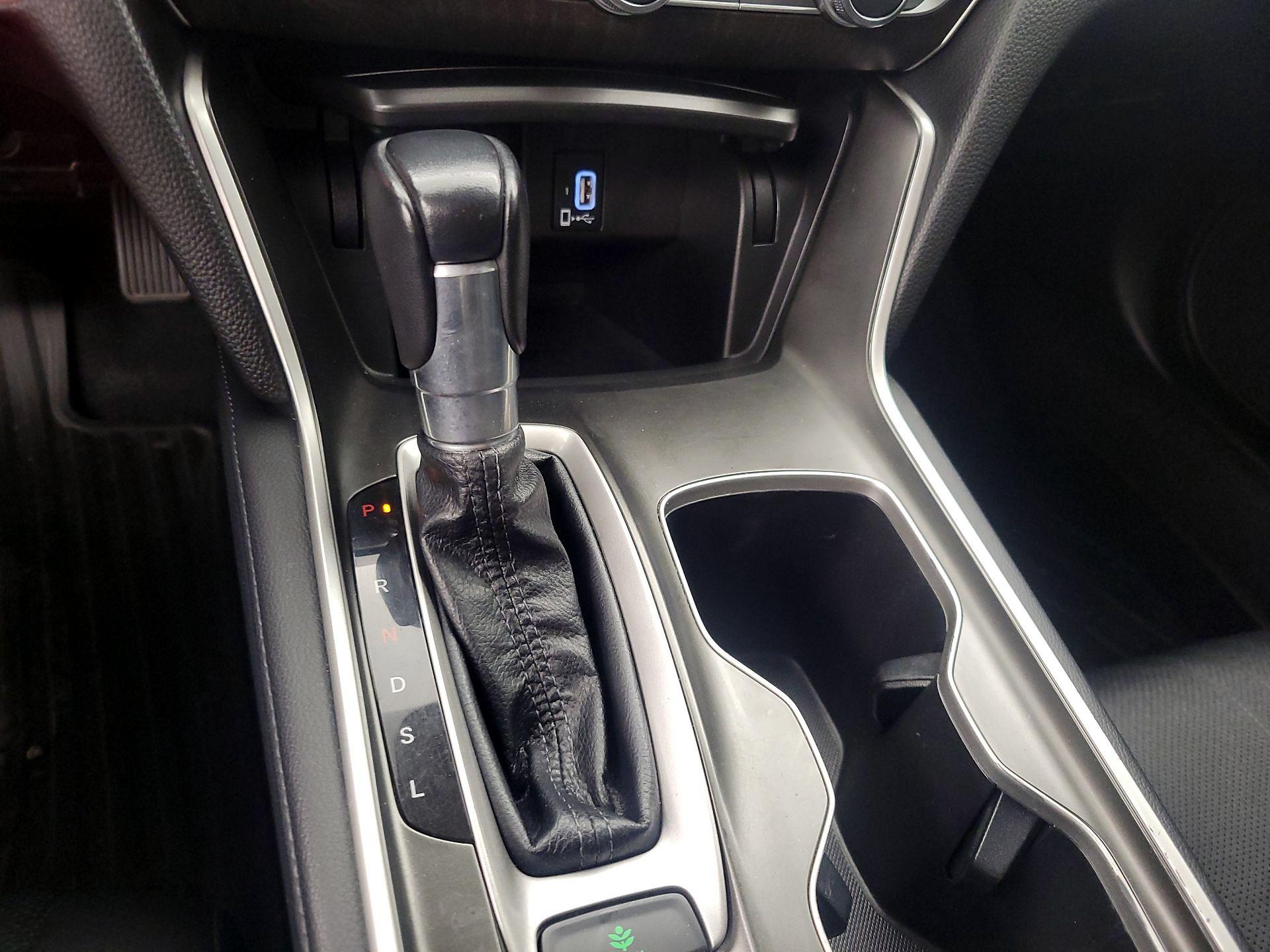 Thumbnail: 2018 Honda Accord - 17