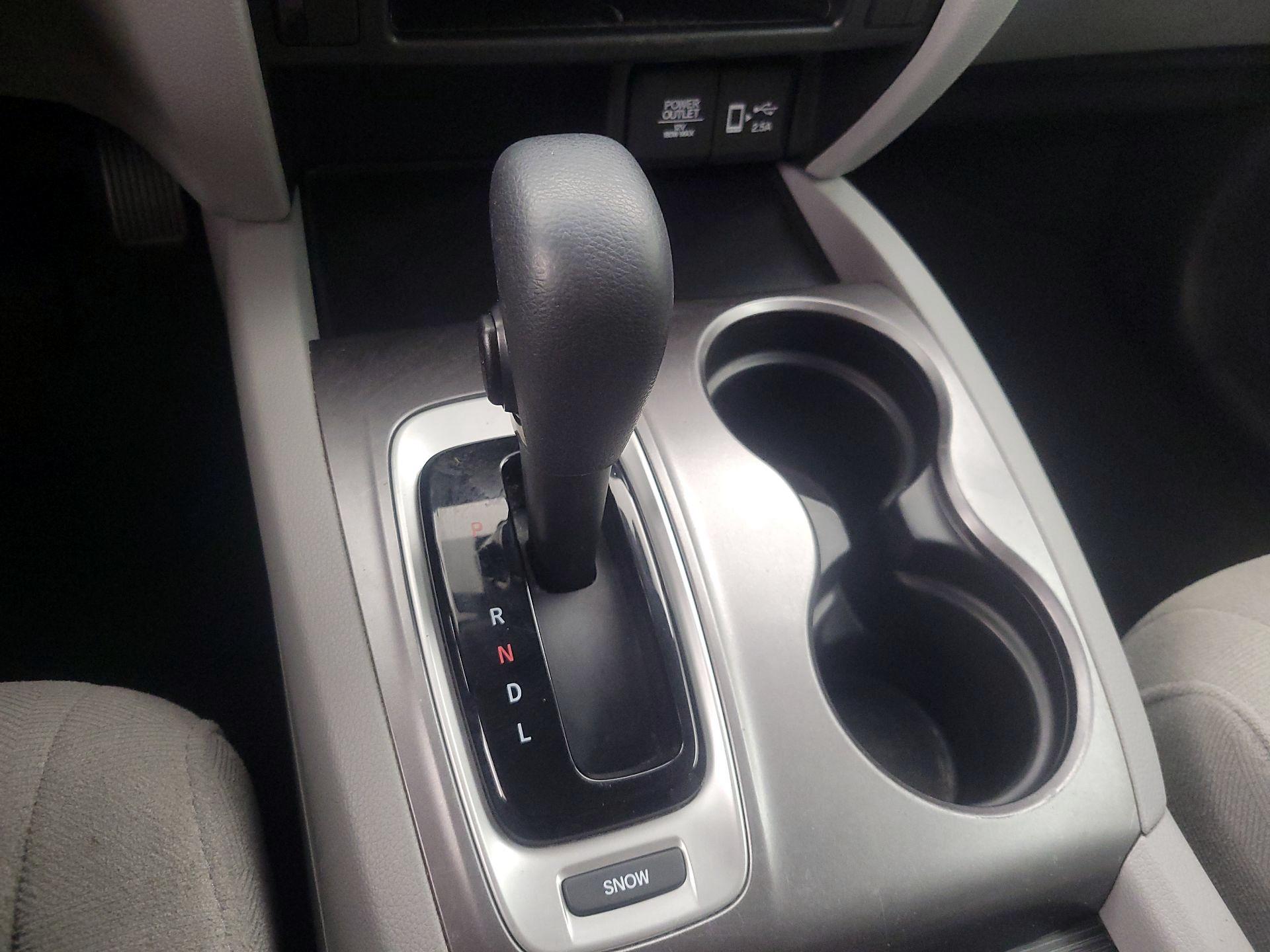 Thumbnail: 2019 Honda Pilot - 17