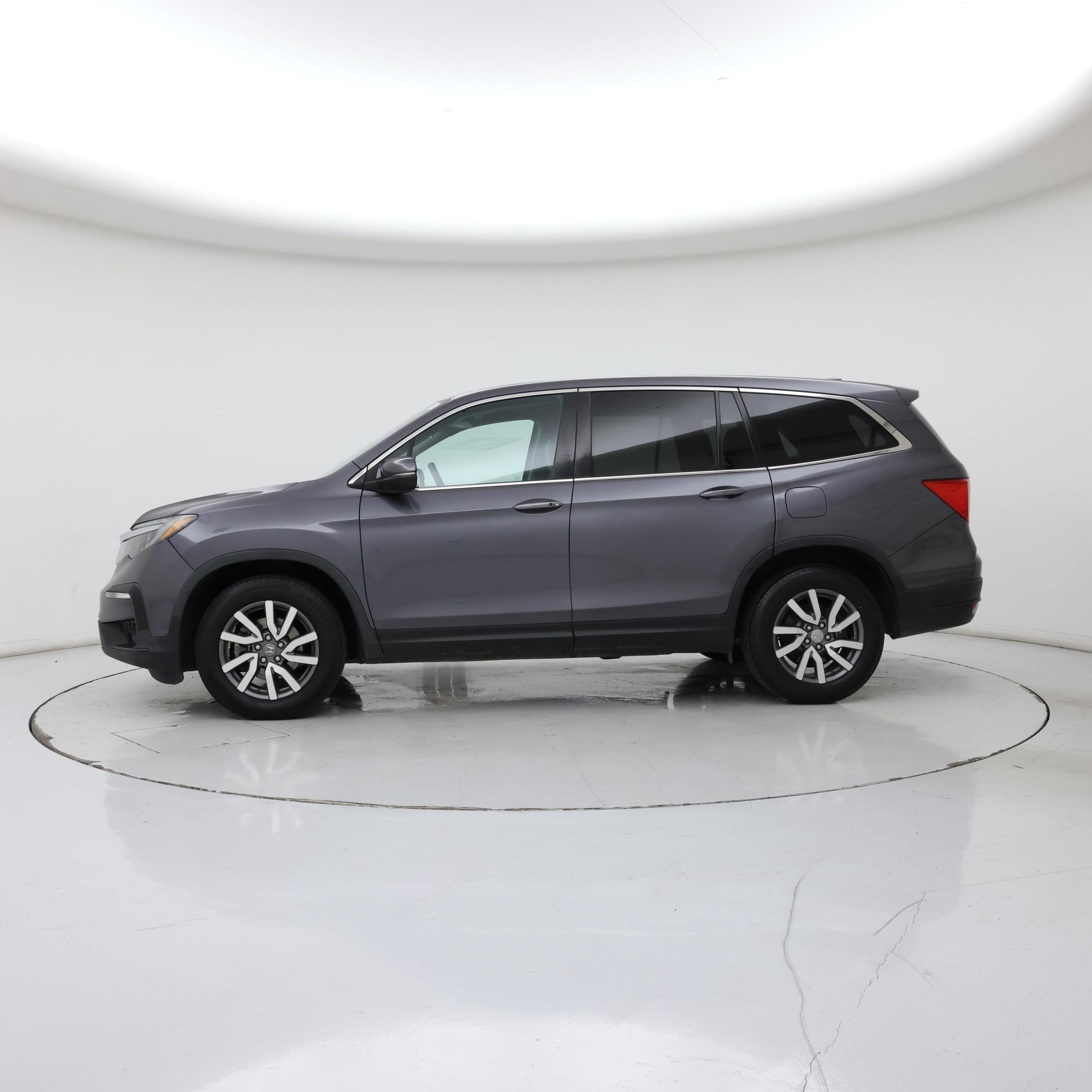 Thumbnail: 2019 Honda Pilot - 3