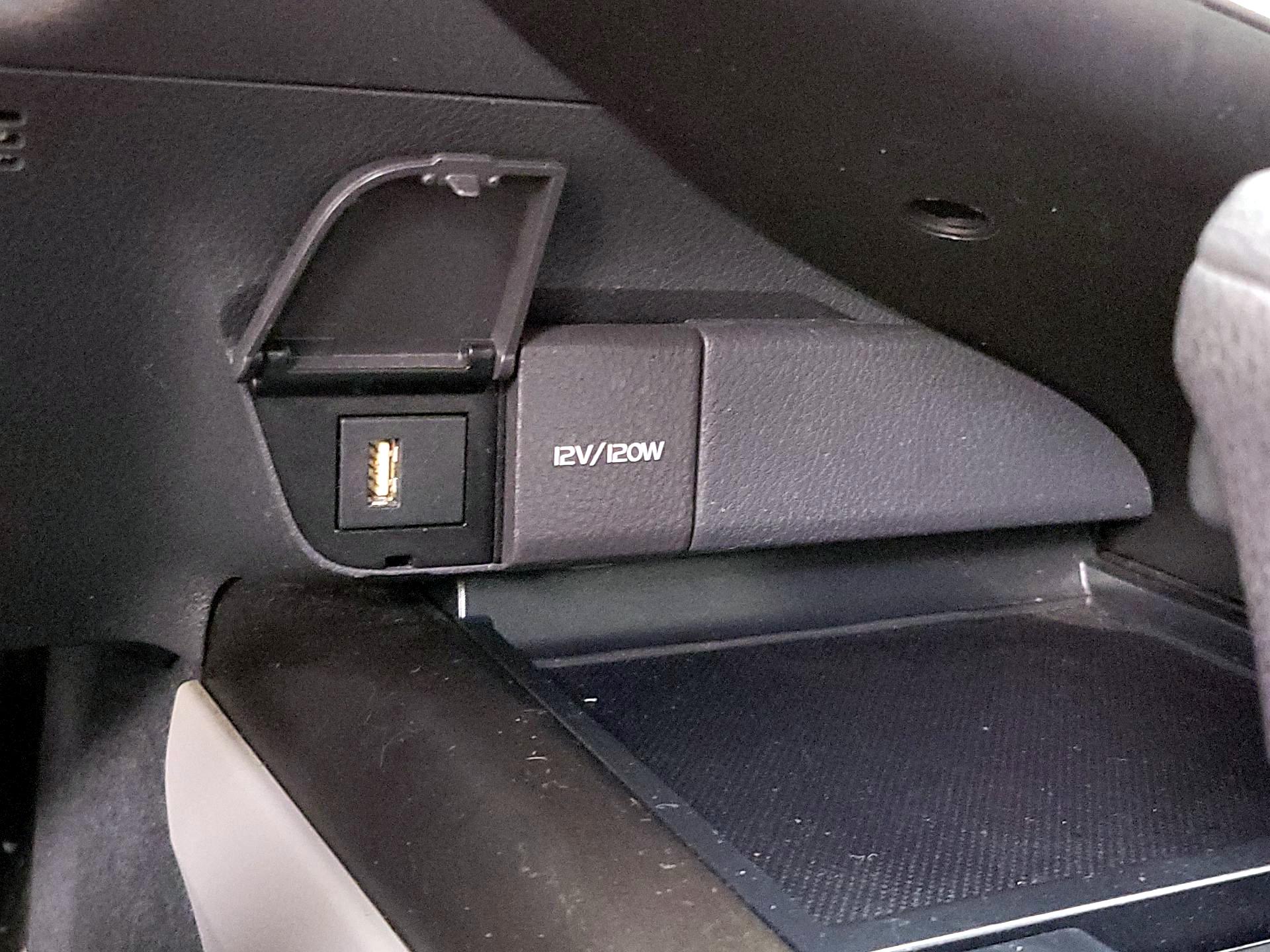 Thumbnail: 2023 Toyota Camry - 18