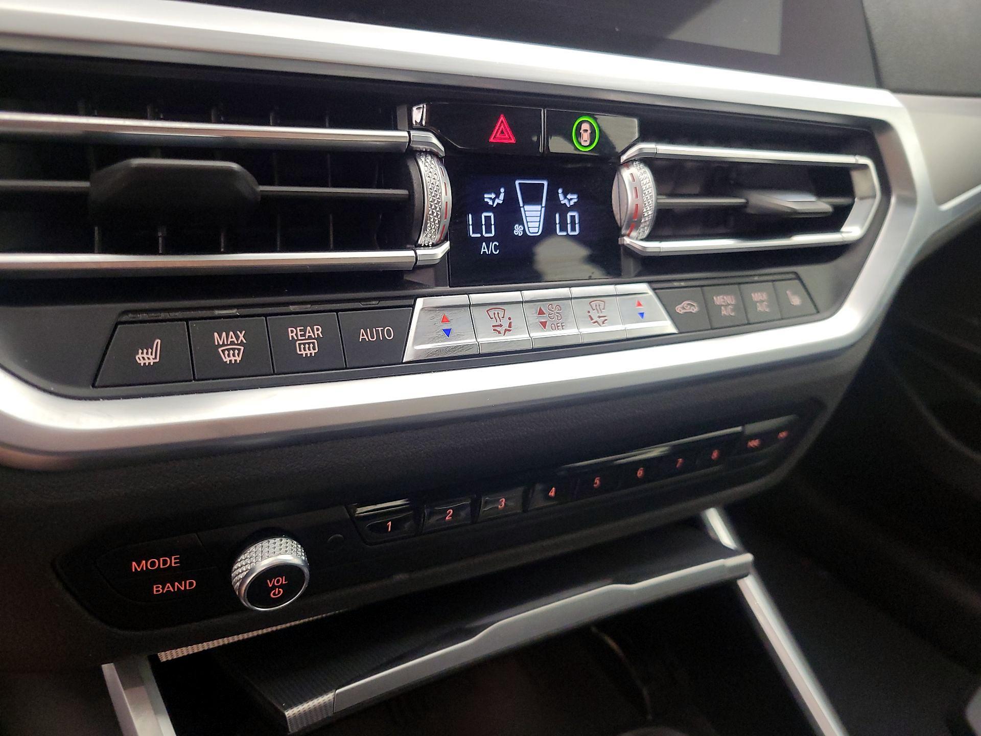 Thumbnail: 2020 BMW 3 Series - 17