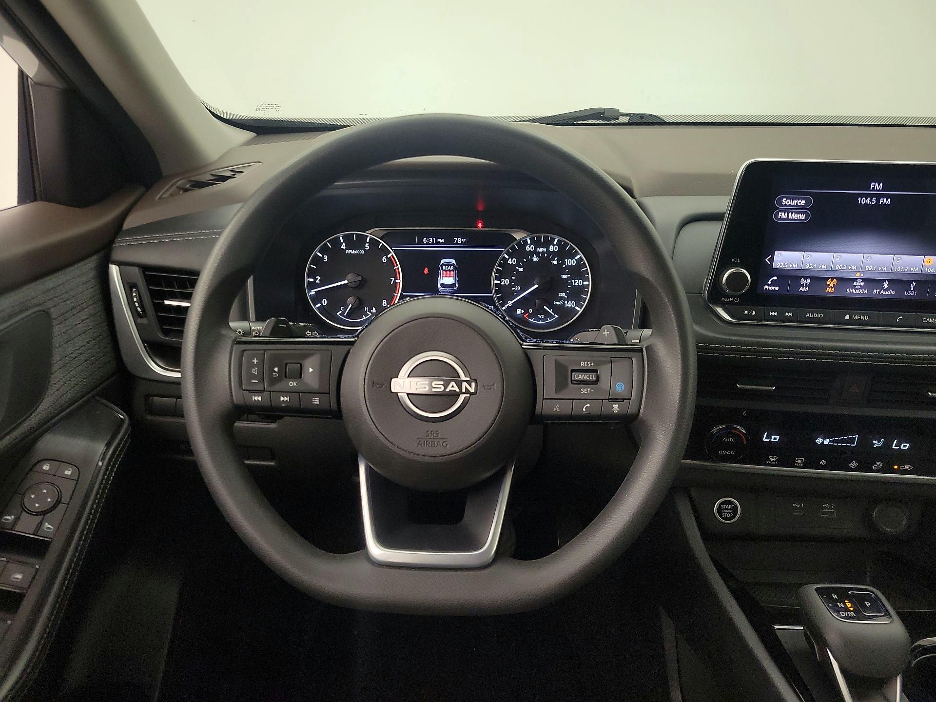 Thumbnail: 2023 Nissan Rogue - 10