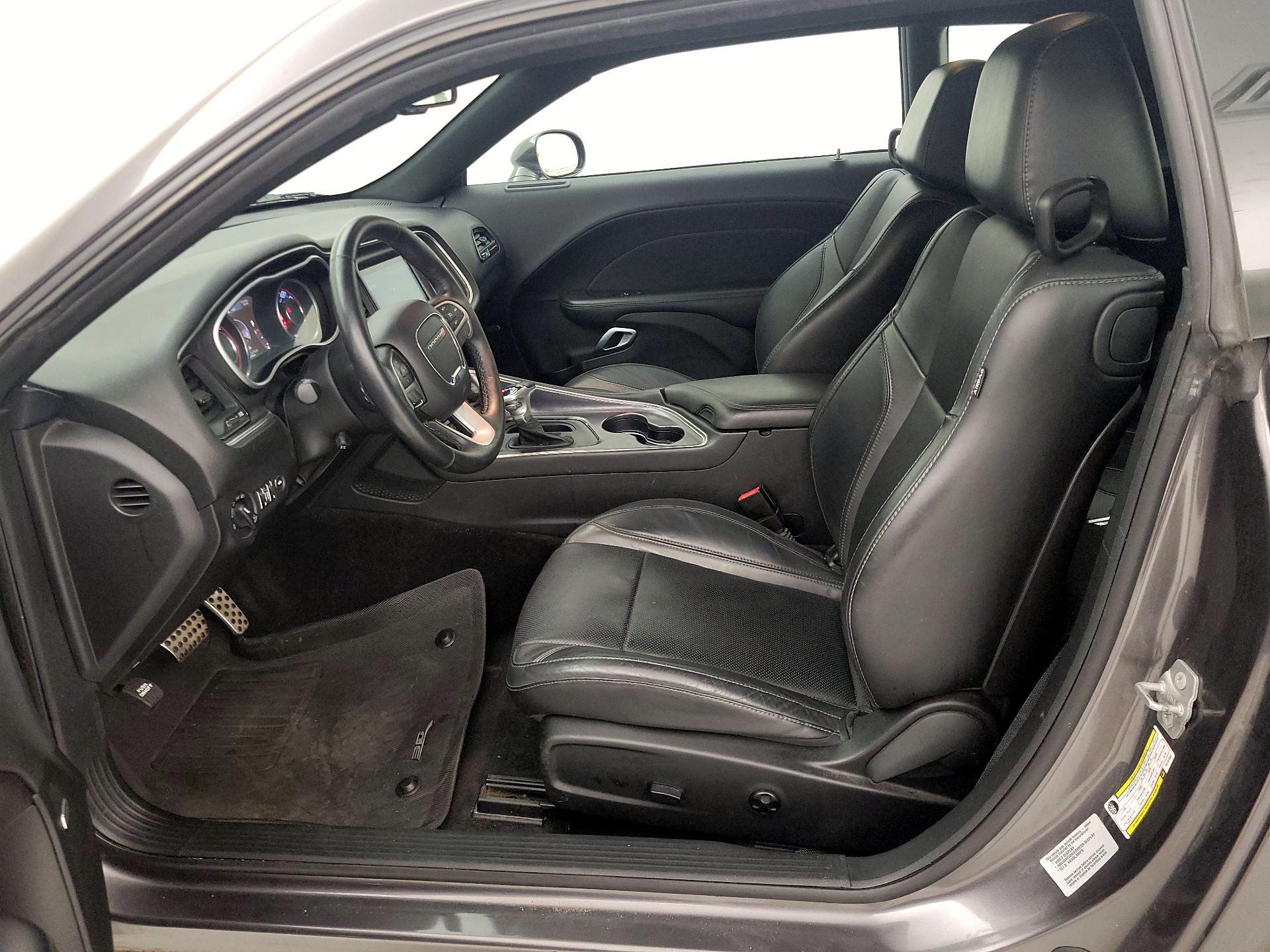 Thumbnail: 2015 Dodge Challenger - 11