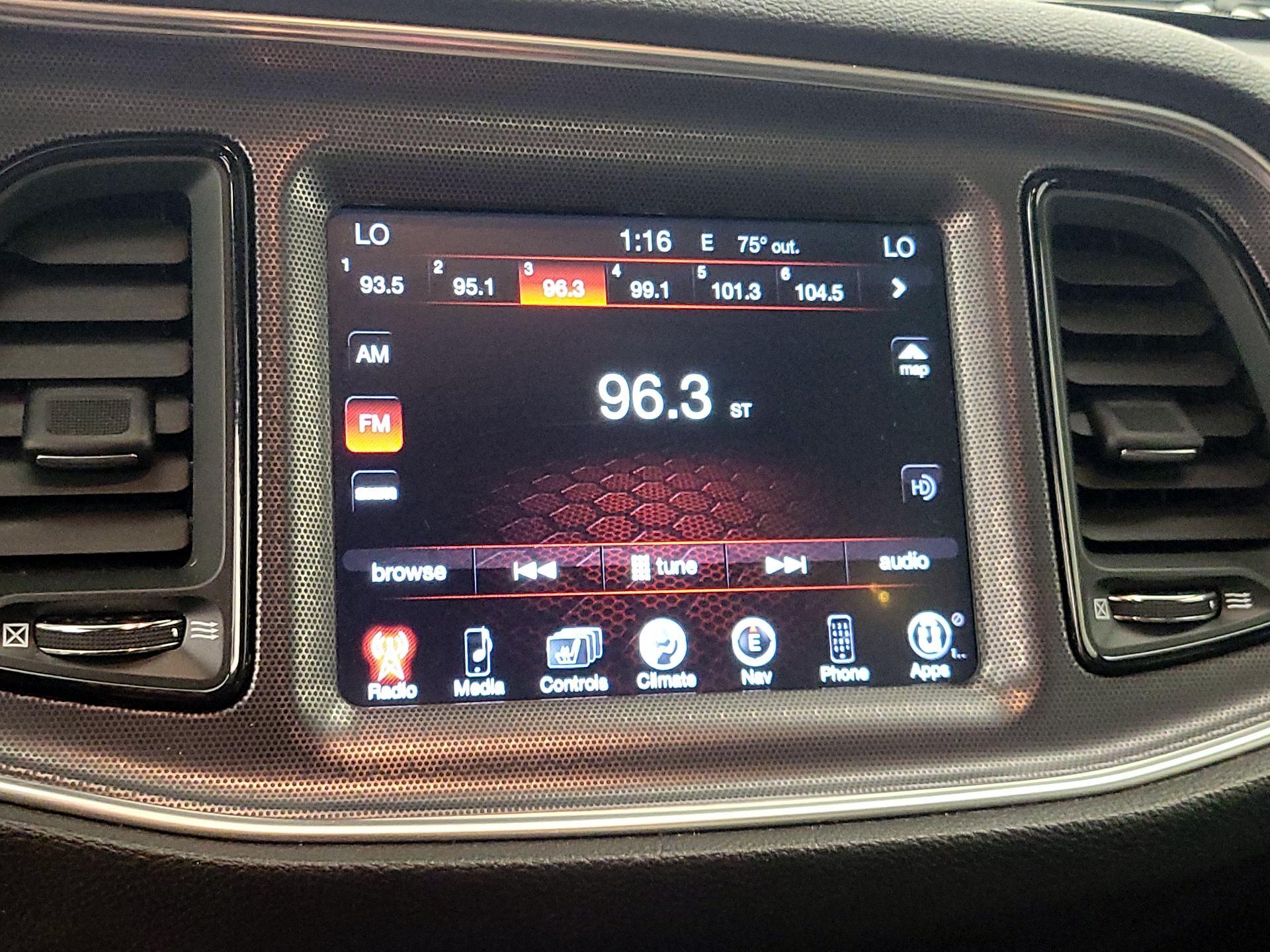 Thumbnail: 2015 Dodge Challenger - 16