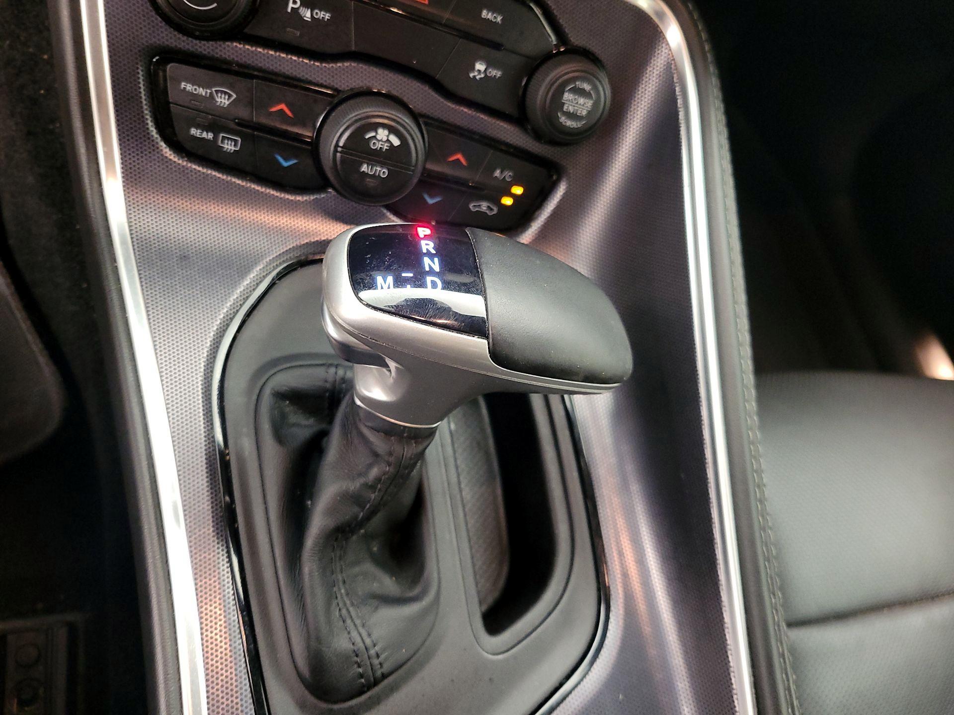 Thumbnail: 2015 Dodge Challenger - 18