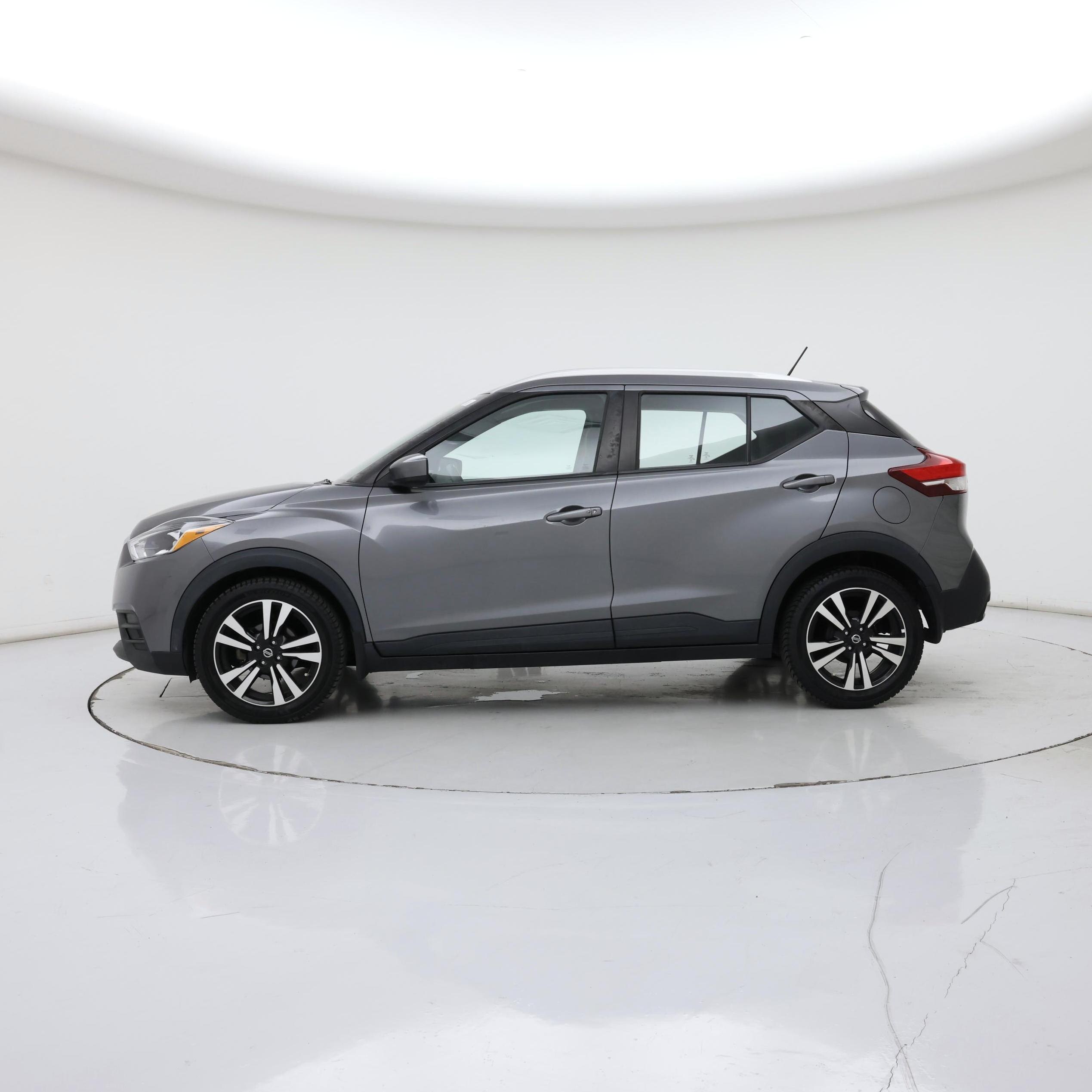 Thumbnail: 2018 Nissan Kicks - 3