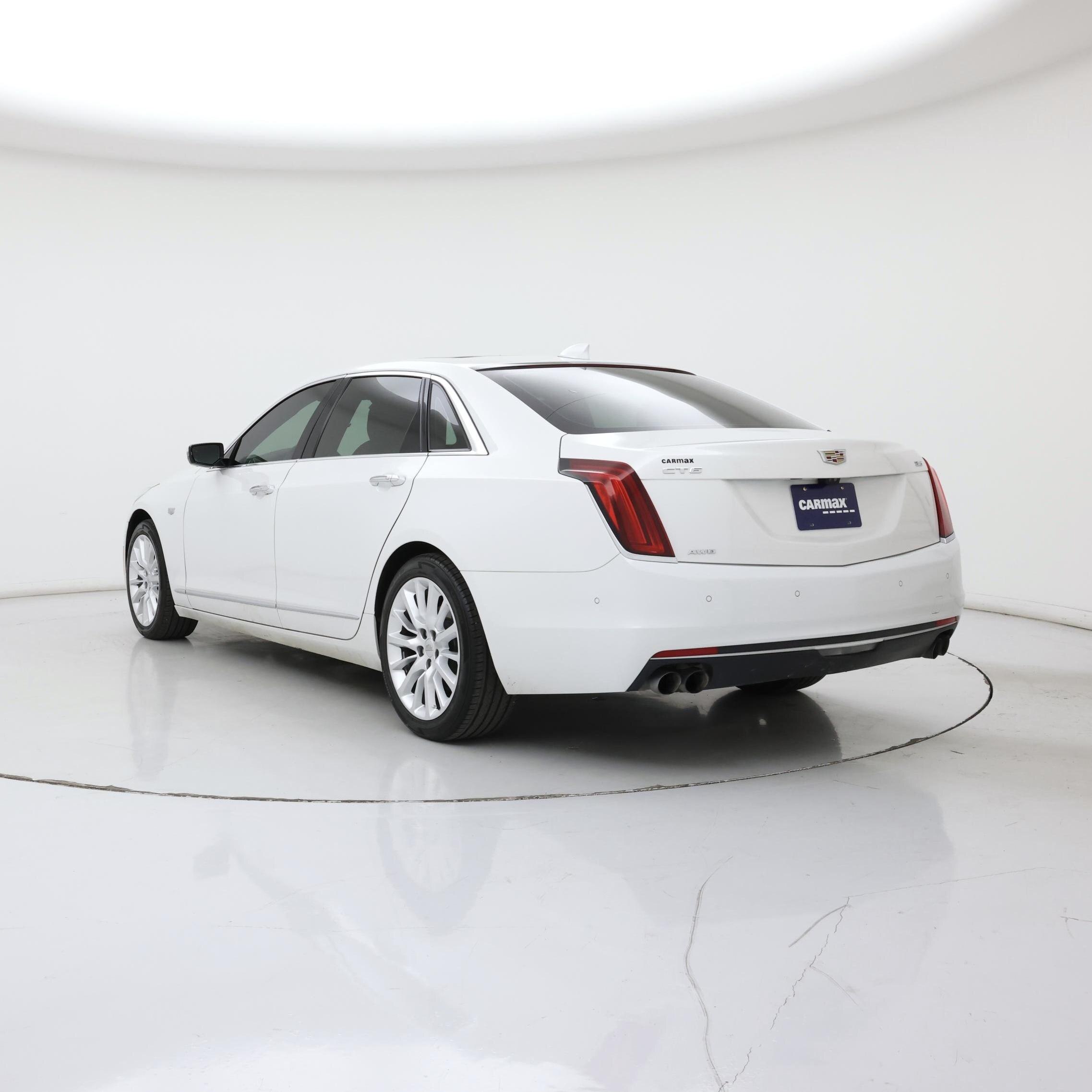 Thumbnail: 2017 Cadillac CT6 - 2