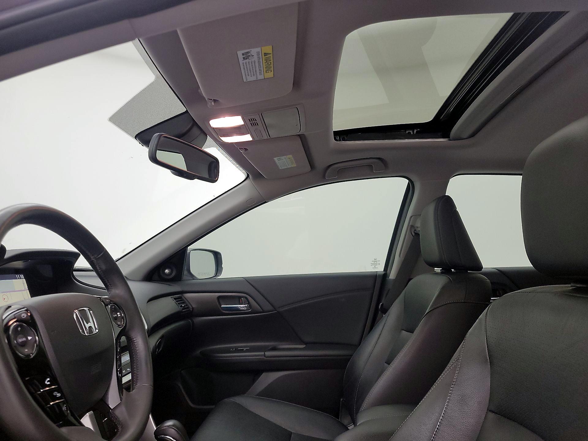 Thumbnail: 2015 Honda Accord - 20