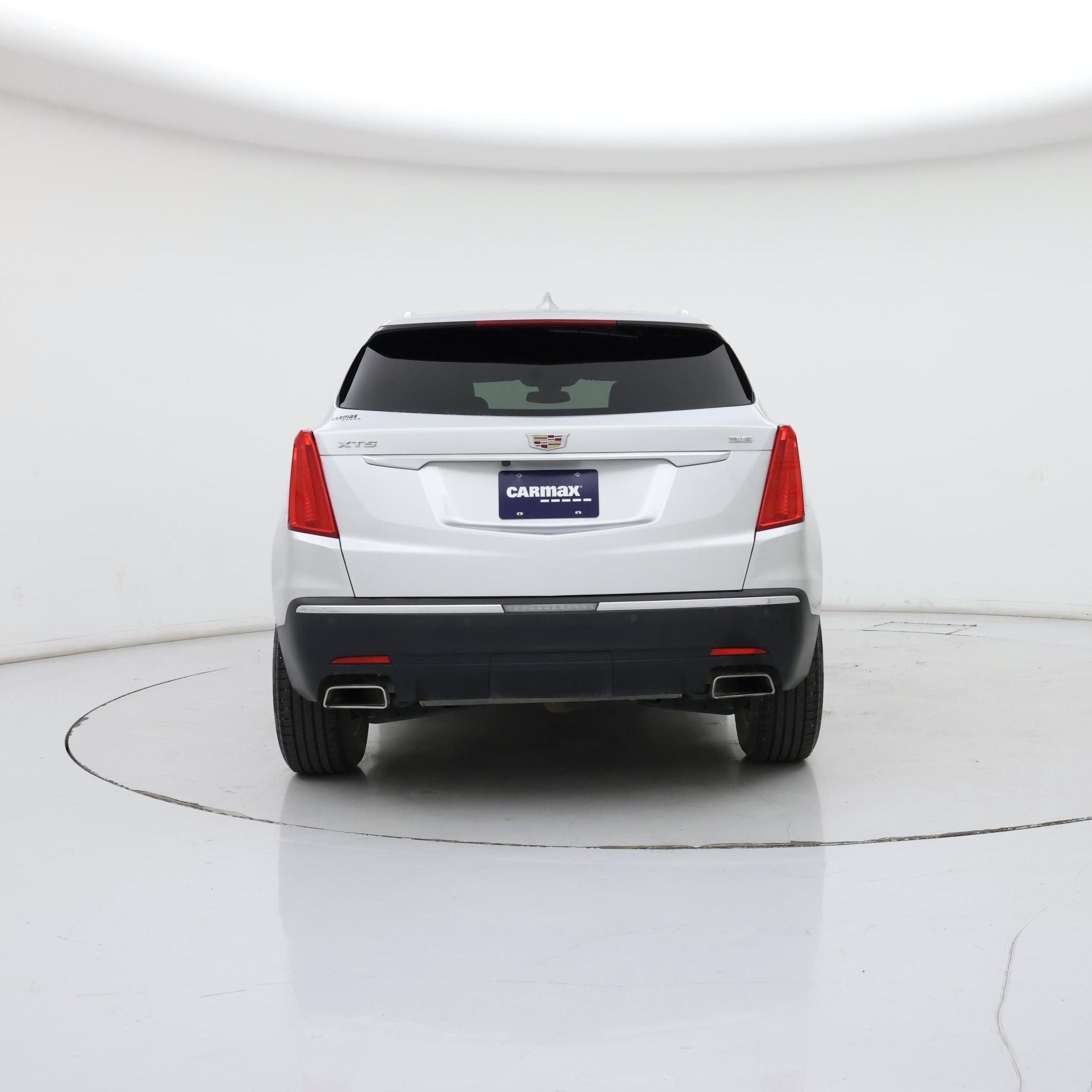 Thumbnail: 2019 Cadillac XT5 - 6