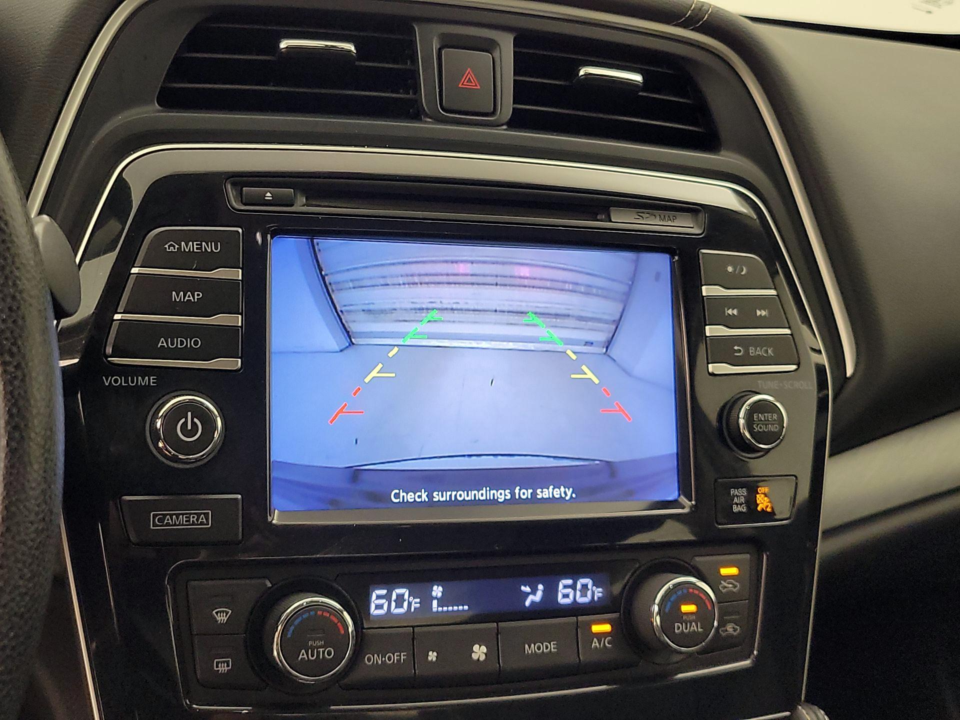 Thumbnail: 2017 Nissan Maxima - 15